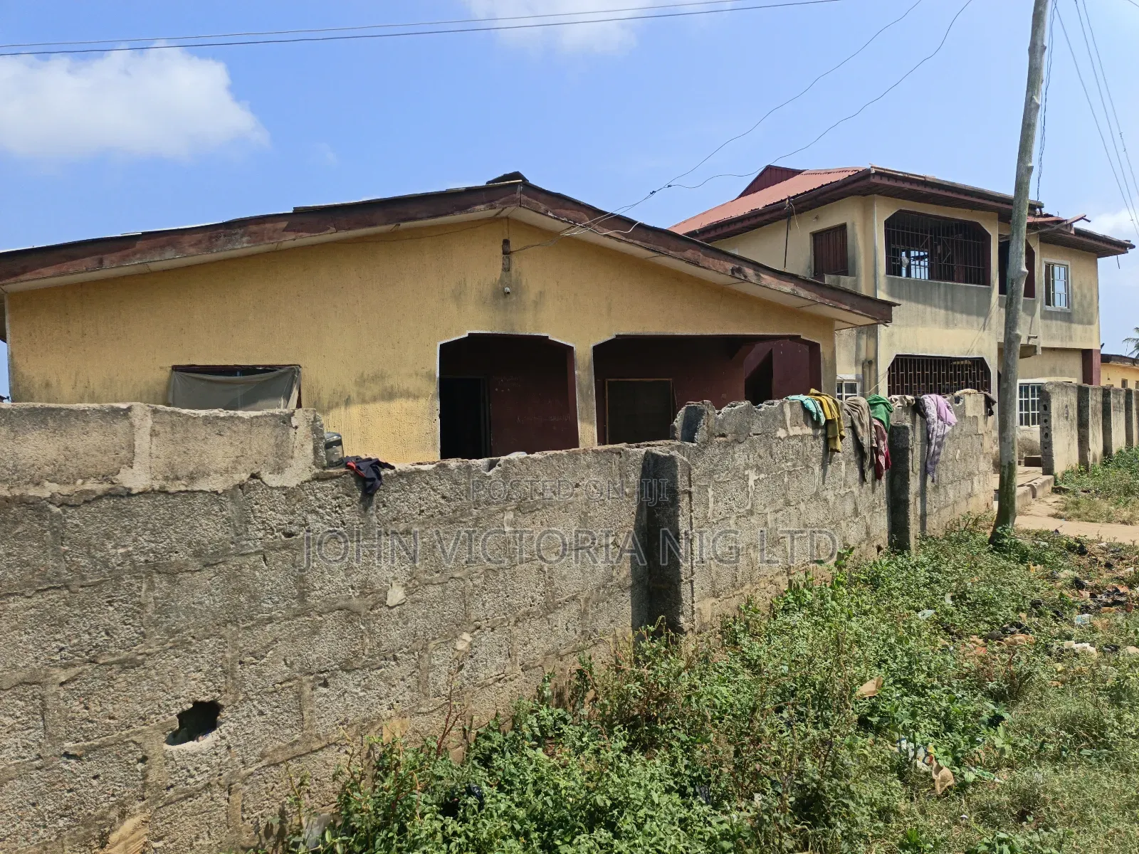 15bdrm Block of Flats in Igborosun, Badagry for sale