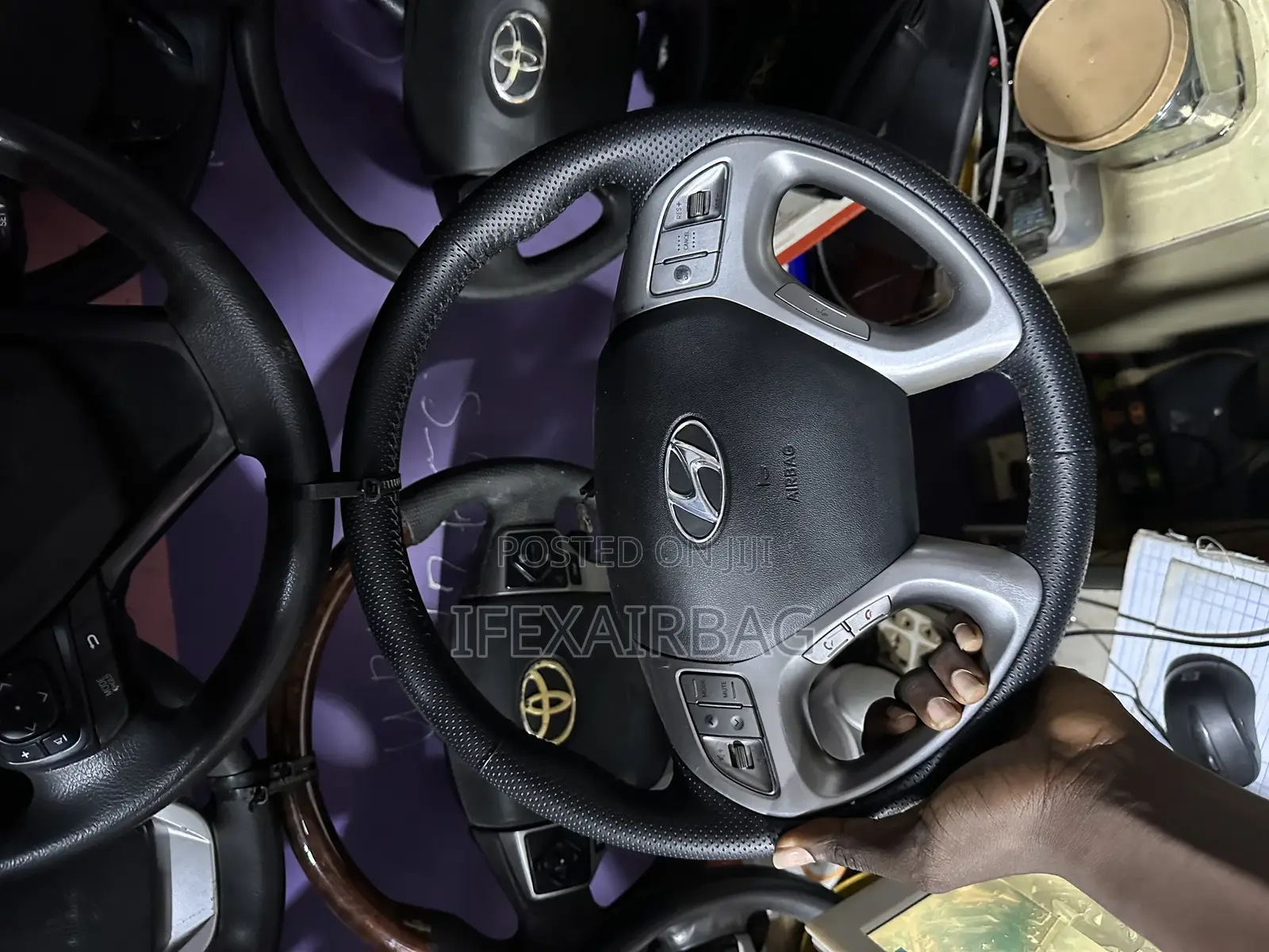 Complete Steering Wheel for Hyundai Santa Fe 2015 Model