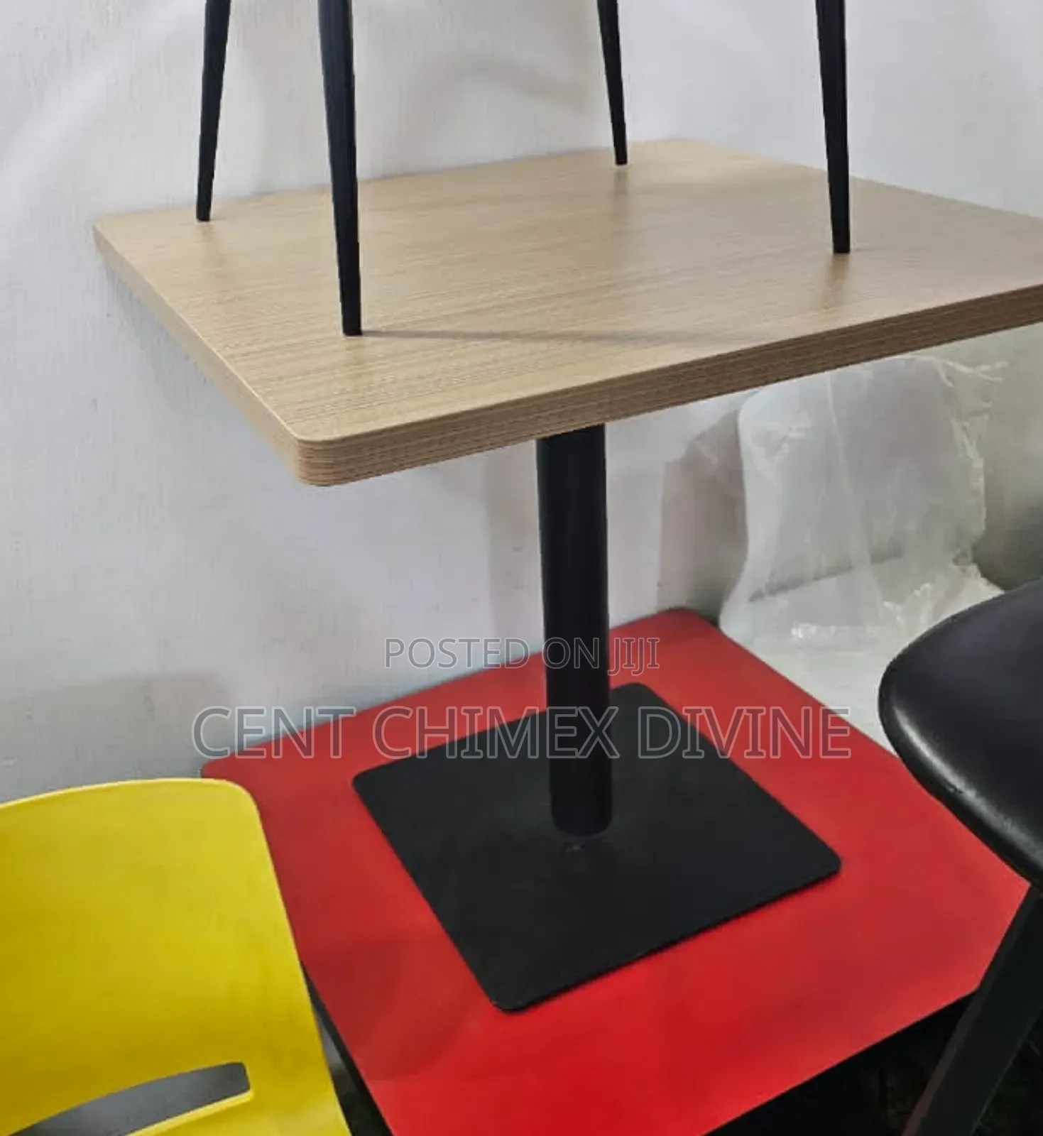 Modern Restaurant 4 or 2 Seater Table