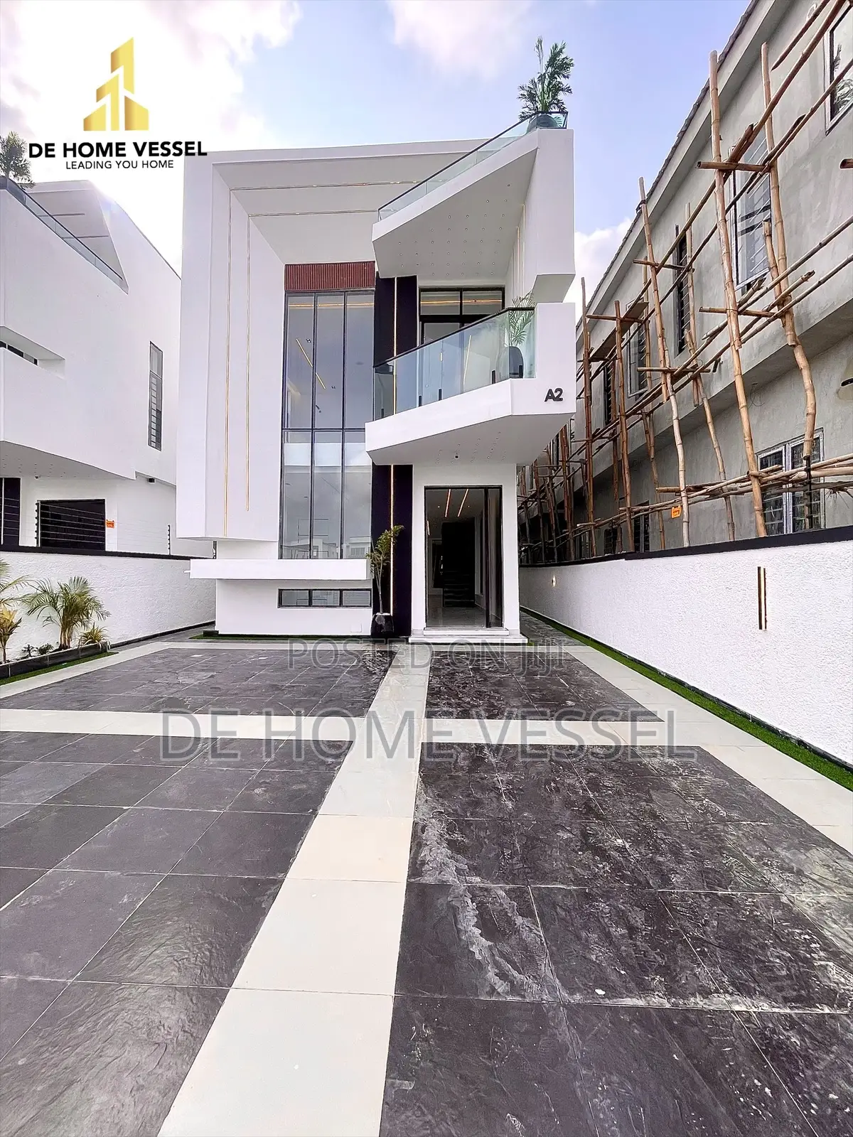 5bdrm Duplex in Ajah for sale