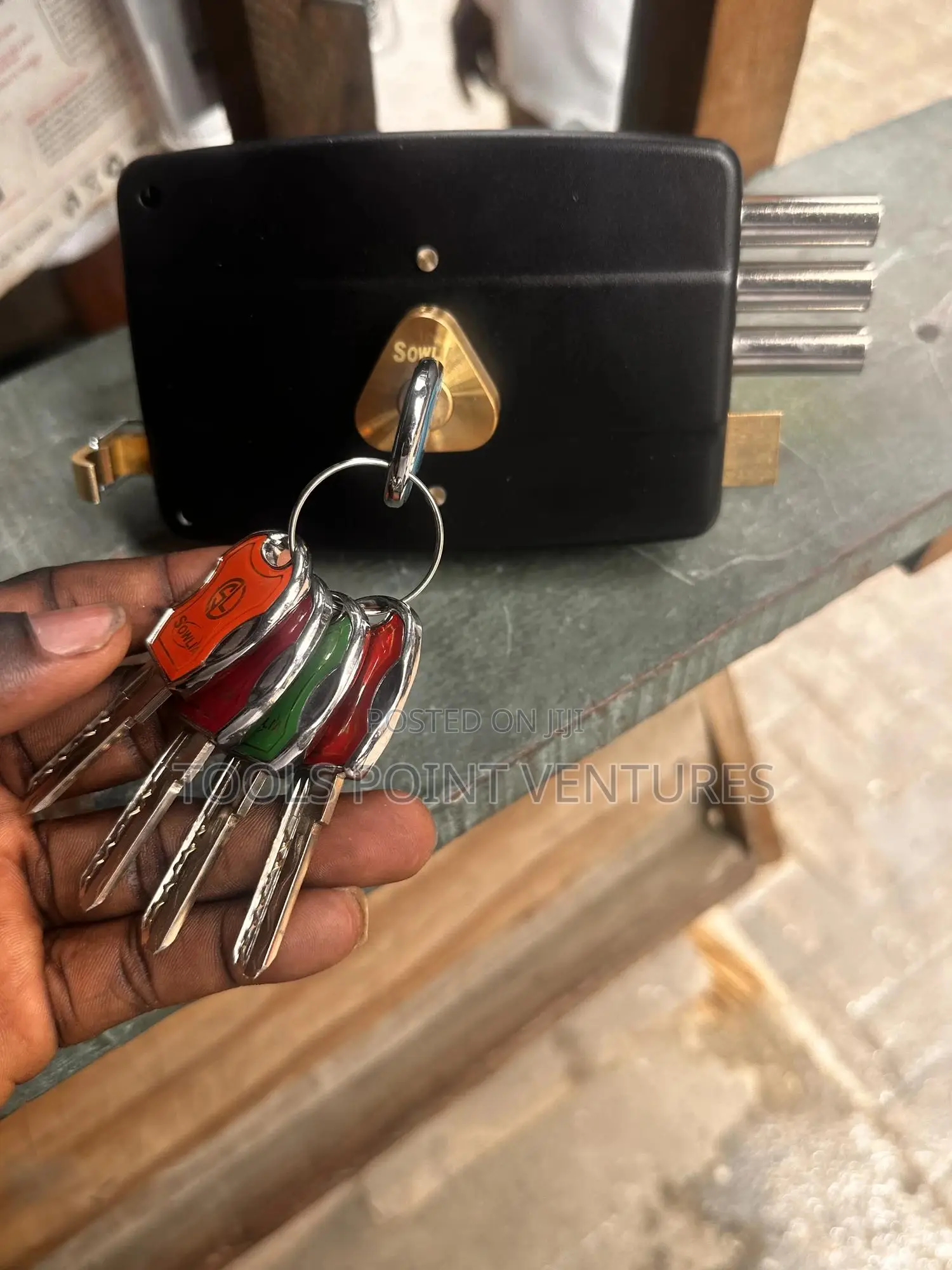 Jam Key Lock