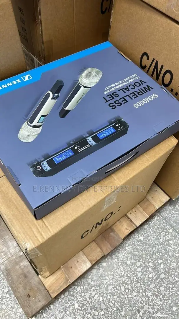 Professional Skm9000 Sennheriser Wireless Microphone (Black) 4 Antenna