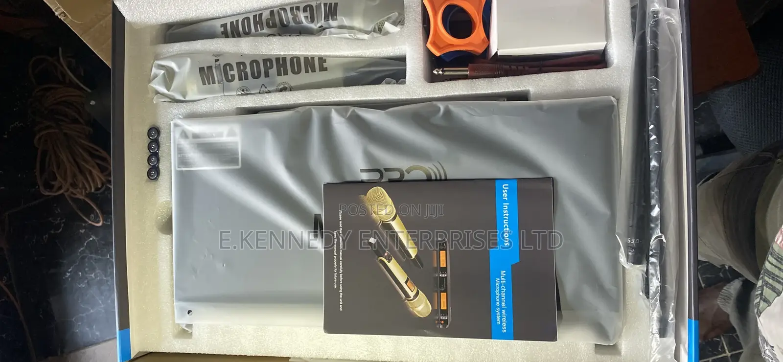 Professional Skm9000 Sennheriser Wireless Microphone (Black) 4 Antenna