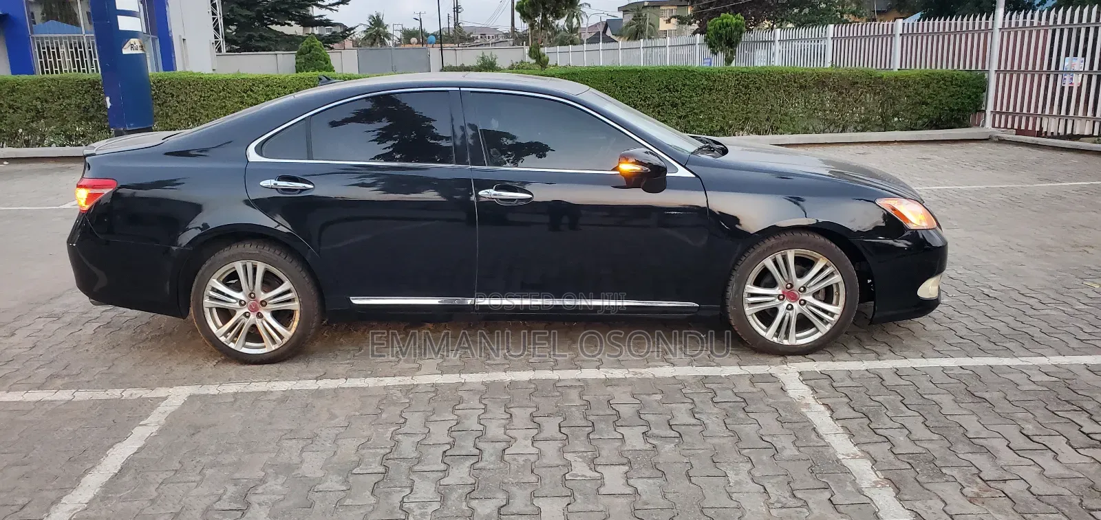 Lexus ES 350 2010 Black