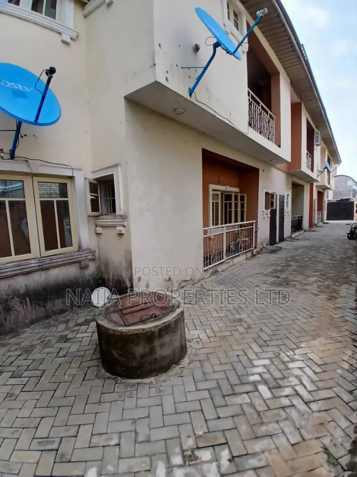 2bdrm Block of Flats in Ogidan, Sangotedo for sale
