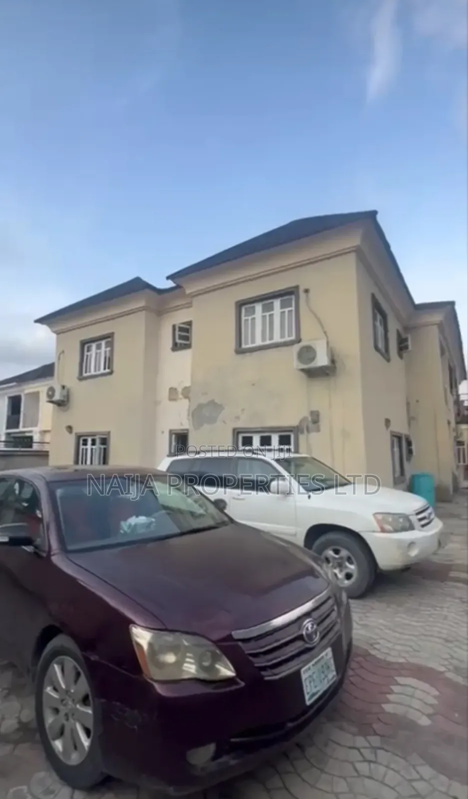 3bdrm Apartment in Ogidan, Sangotedo for sale