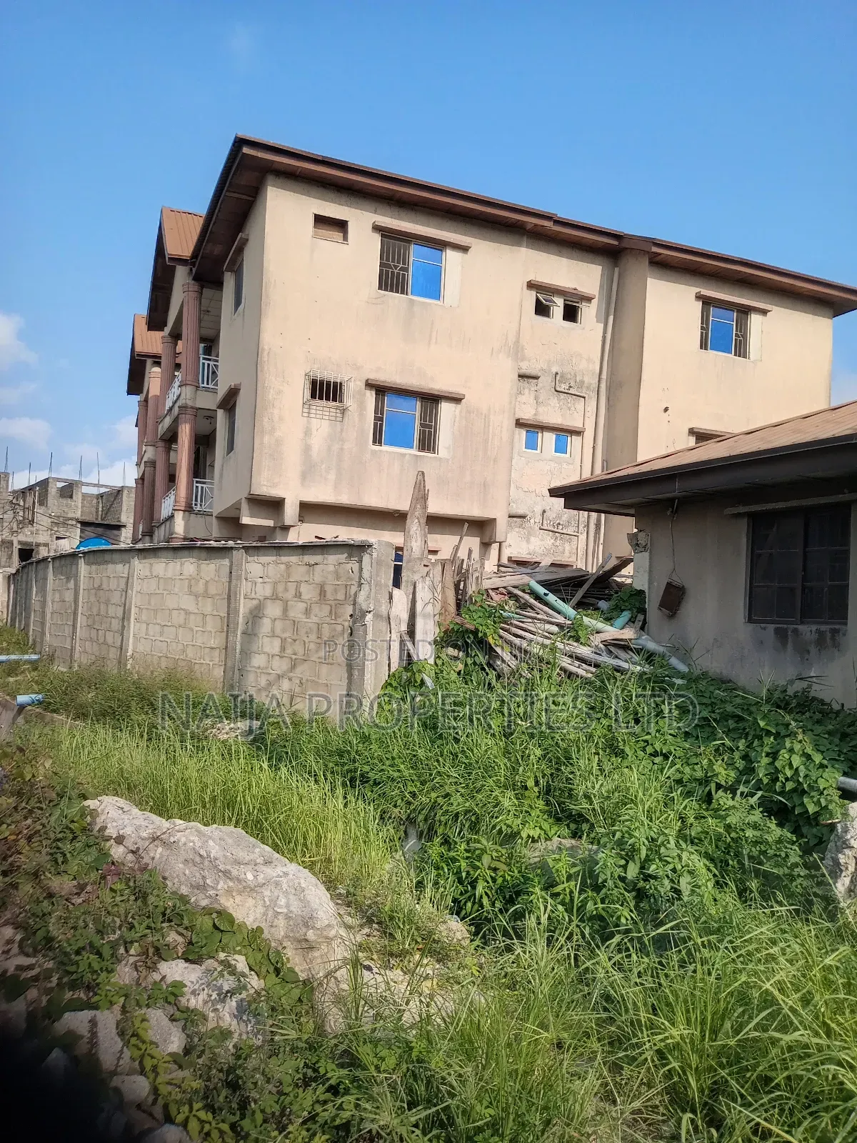 3bdrm Block of Flats in Thomas Estate, Ajah for sale
