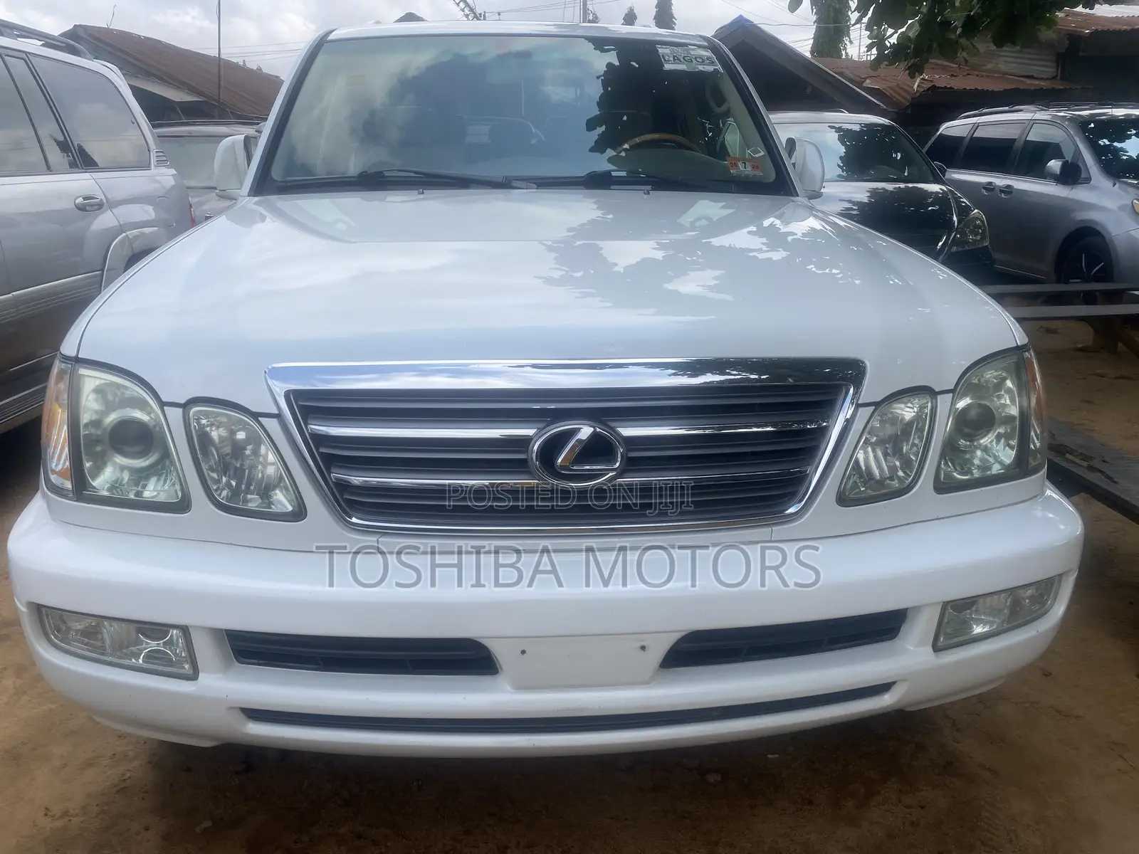 Lexus LX 470 AWD 2005 White
