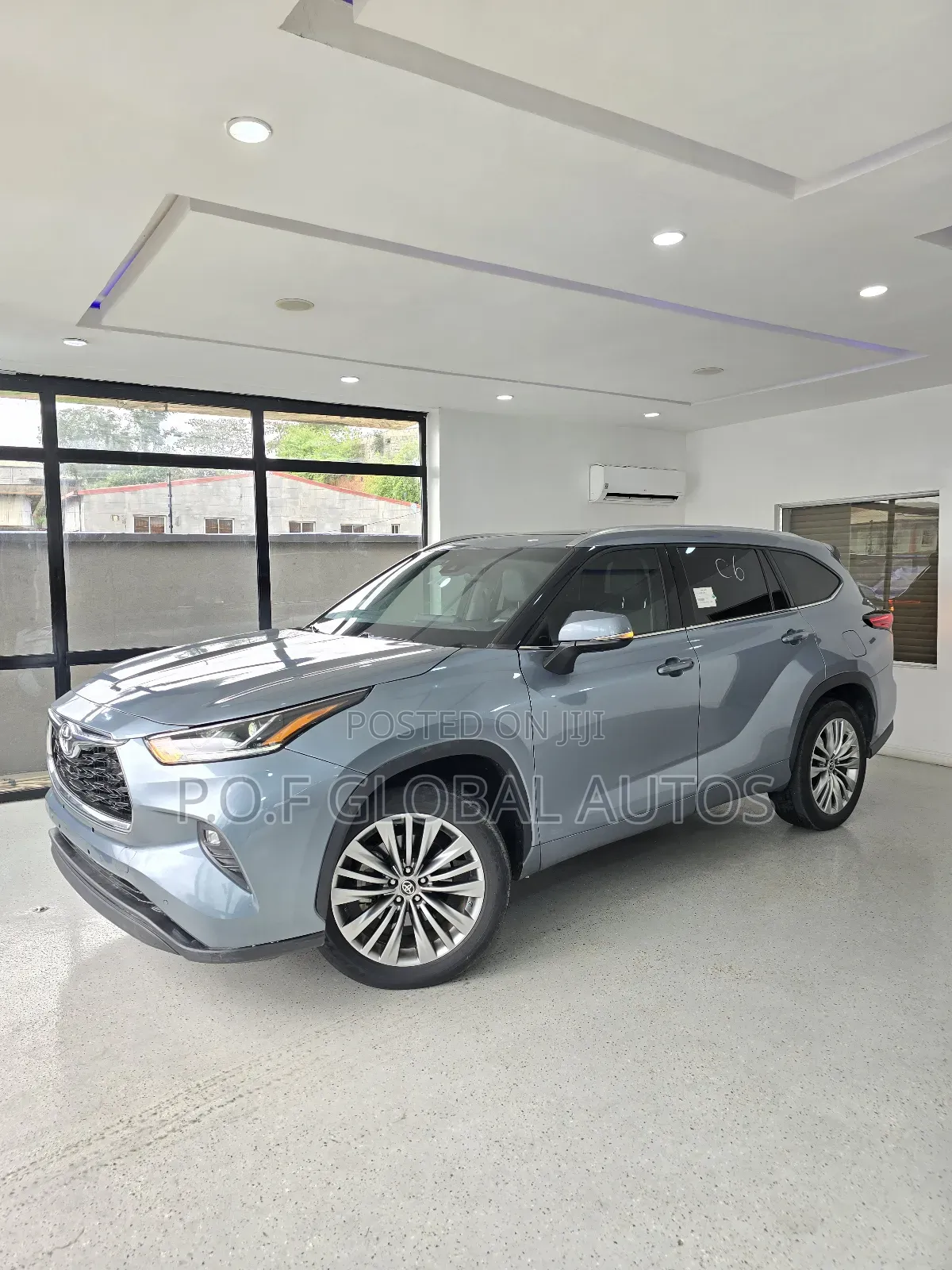 Toyota Highlander Platinum 2022 Blue