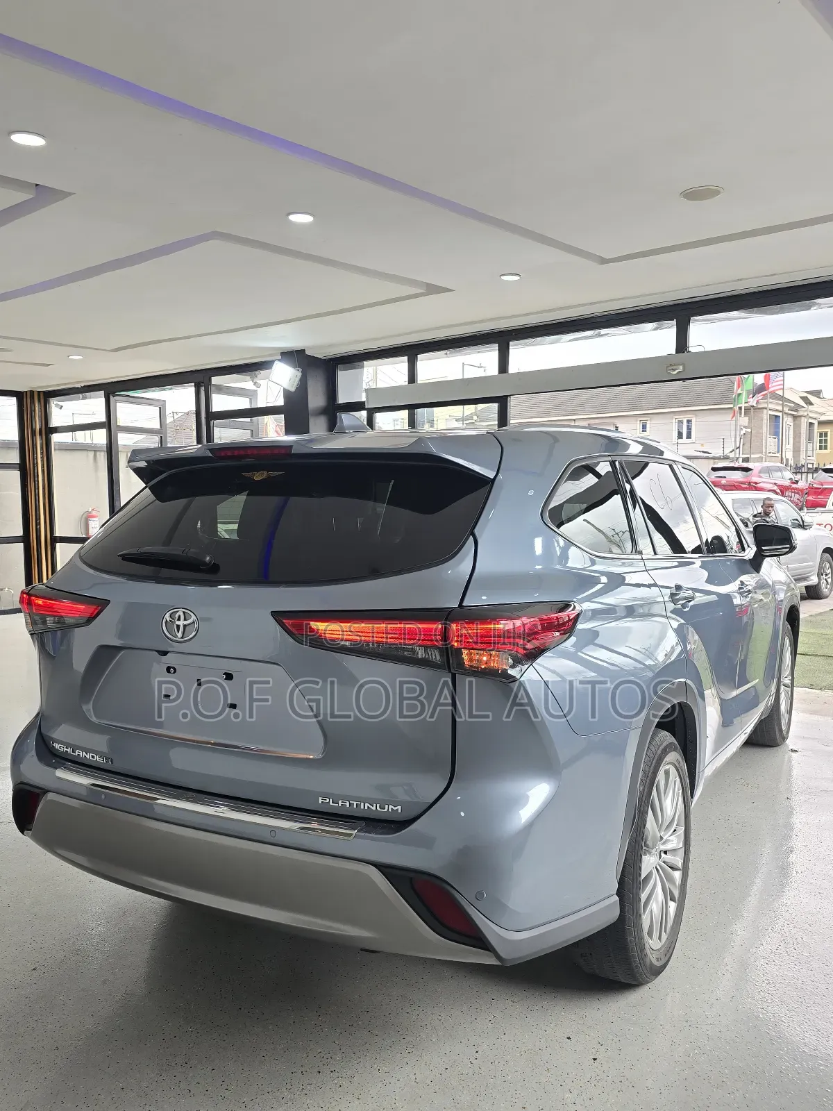Toyota Highlander Platinum 2022 Blue