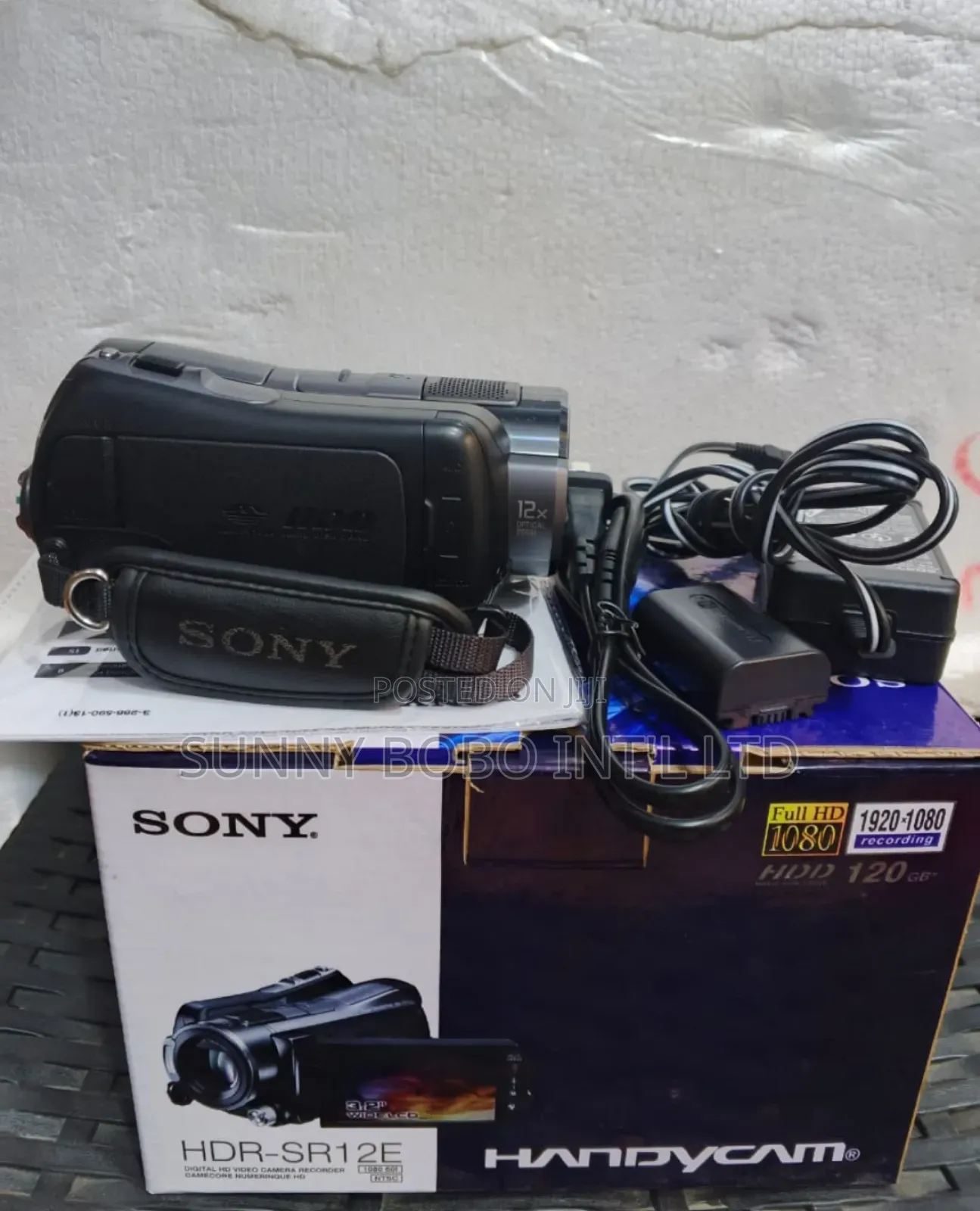 Sony HDR Sr12e Camera