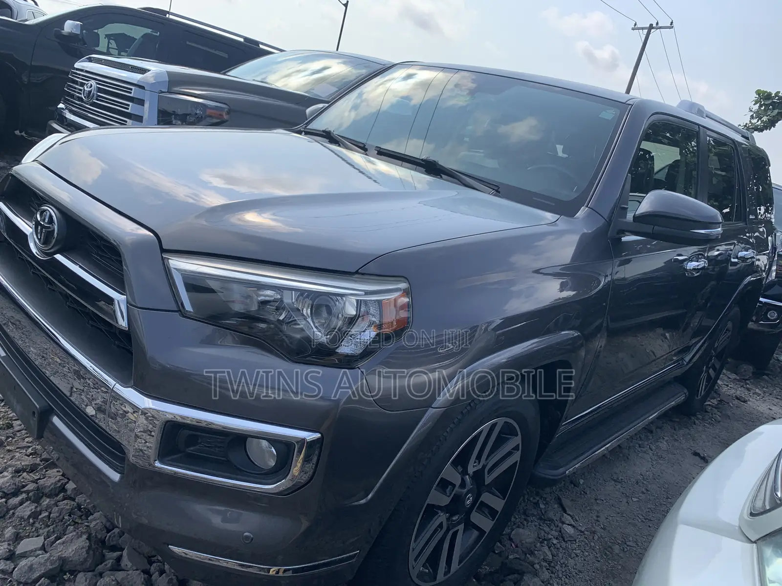Toyota 4-Runner Limited 4dr SUV 4WD (4.0L 6cyl 5A) 2015 Gray
