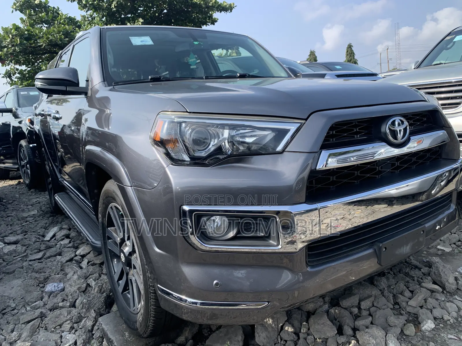 Toyota 4-Runner Limited 4dr SUV 4WD (4.0L 6cyl 5A) 2015 Gray