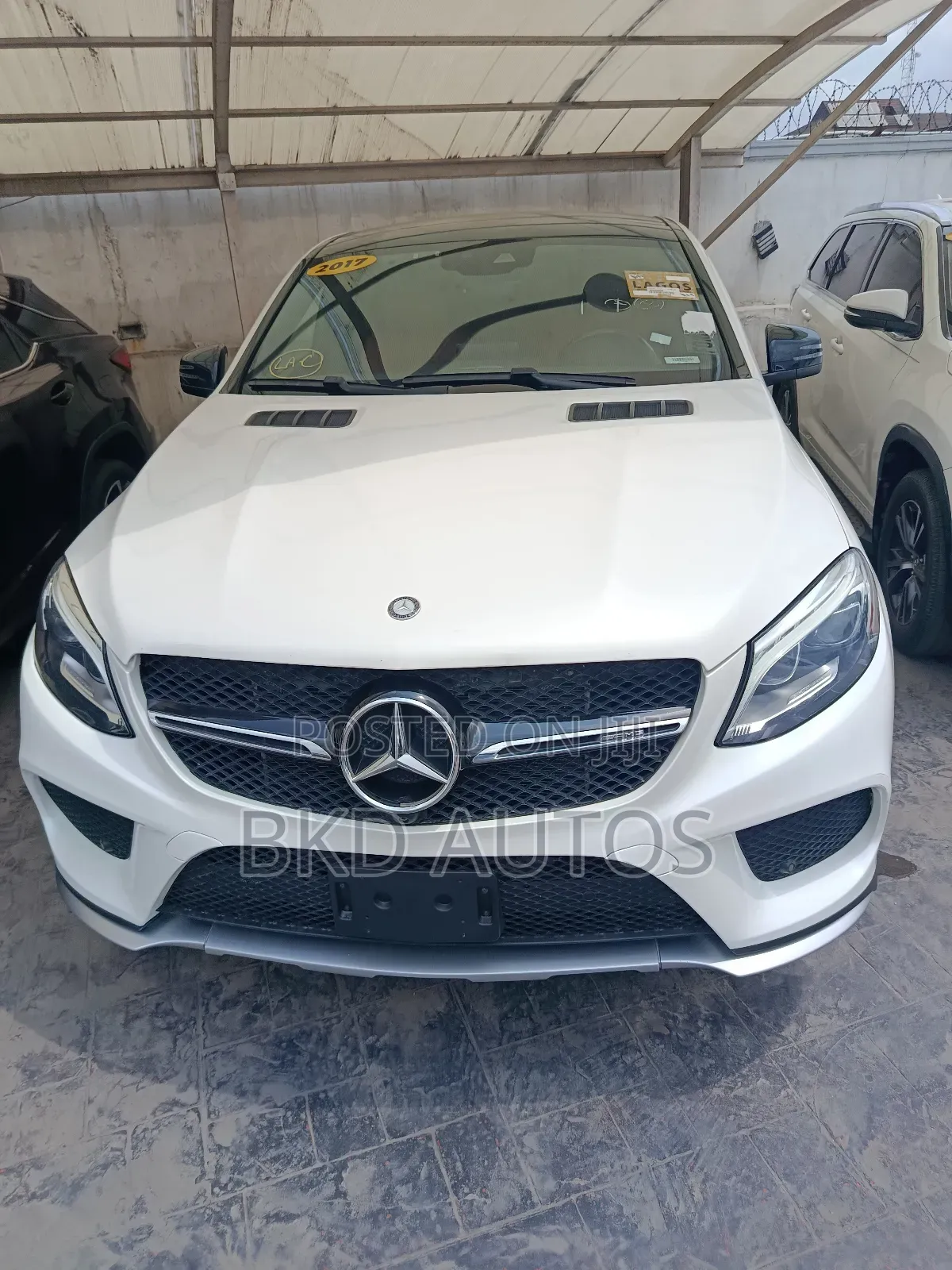 Mercedes-Benz GLE-Class AMG GLE 43 4MATIC 2017 White