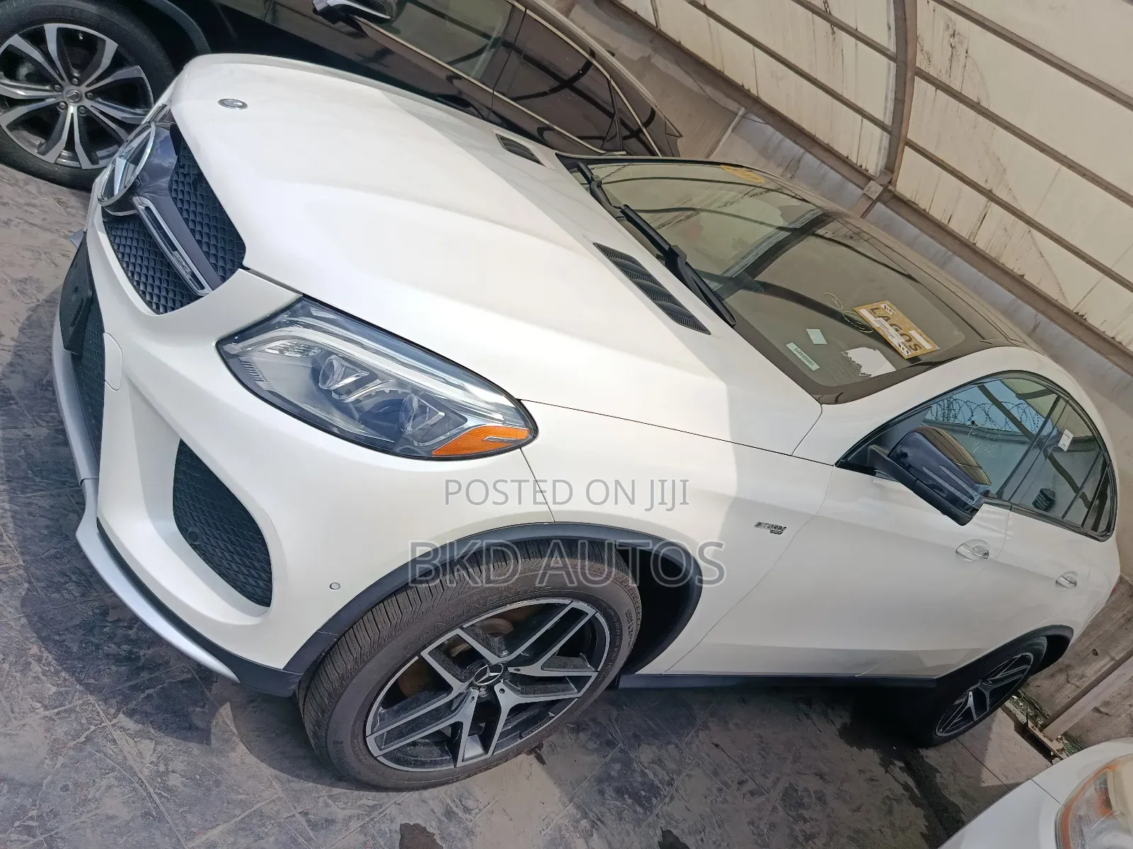 Mercedes-Benz GLE-Class AMG GLE 43 4MATIC 2017 White