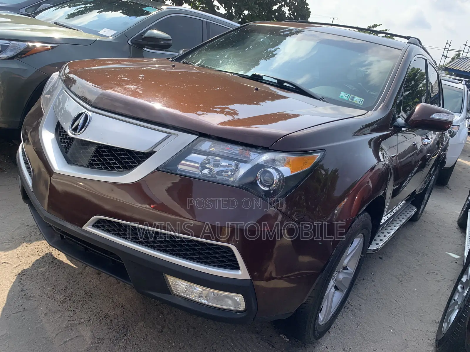 Acura MDX SUV 4dr AWD (3.7L 6cyl 6A) 2011 Brown