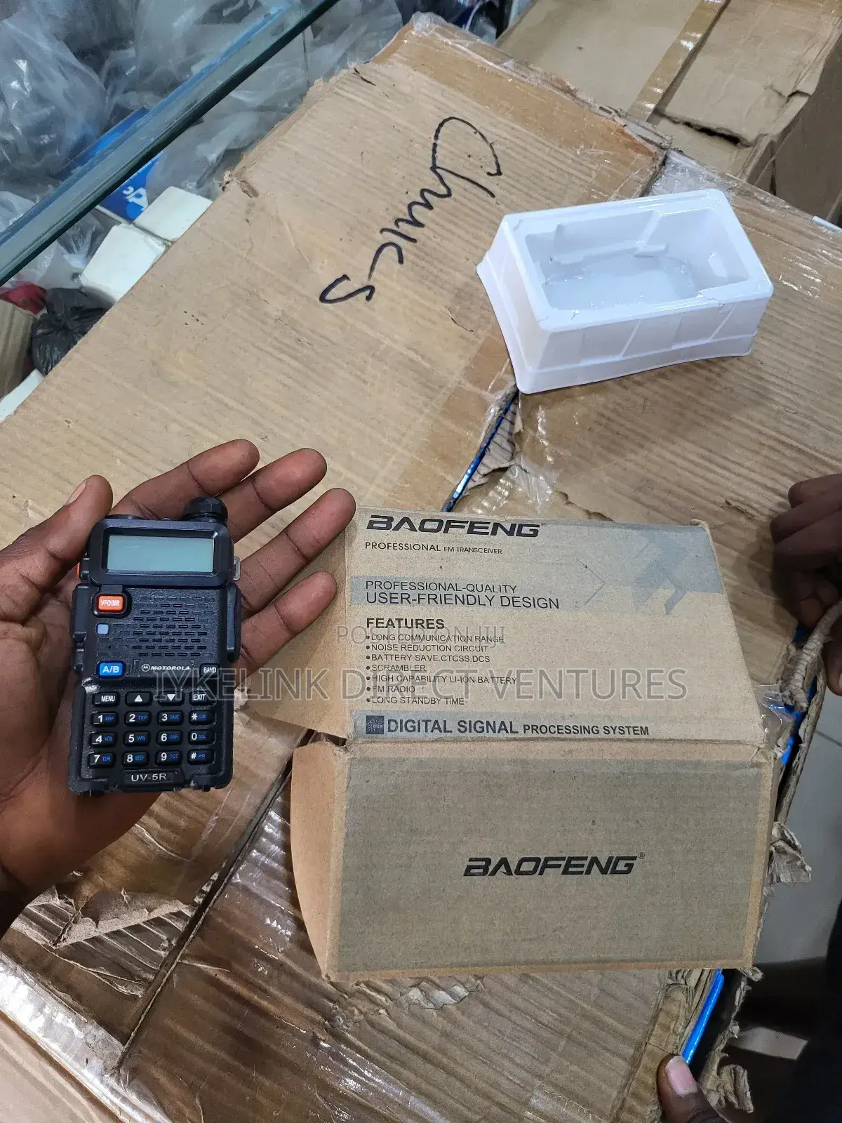 Baofeng Uv-5r Dual Band Two Way Radio (Walkie Talkie)