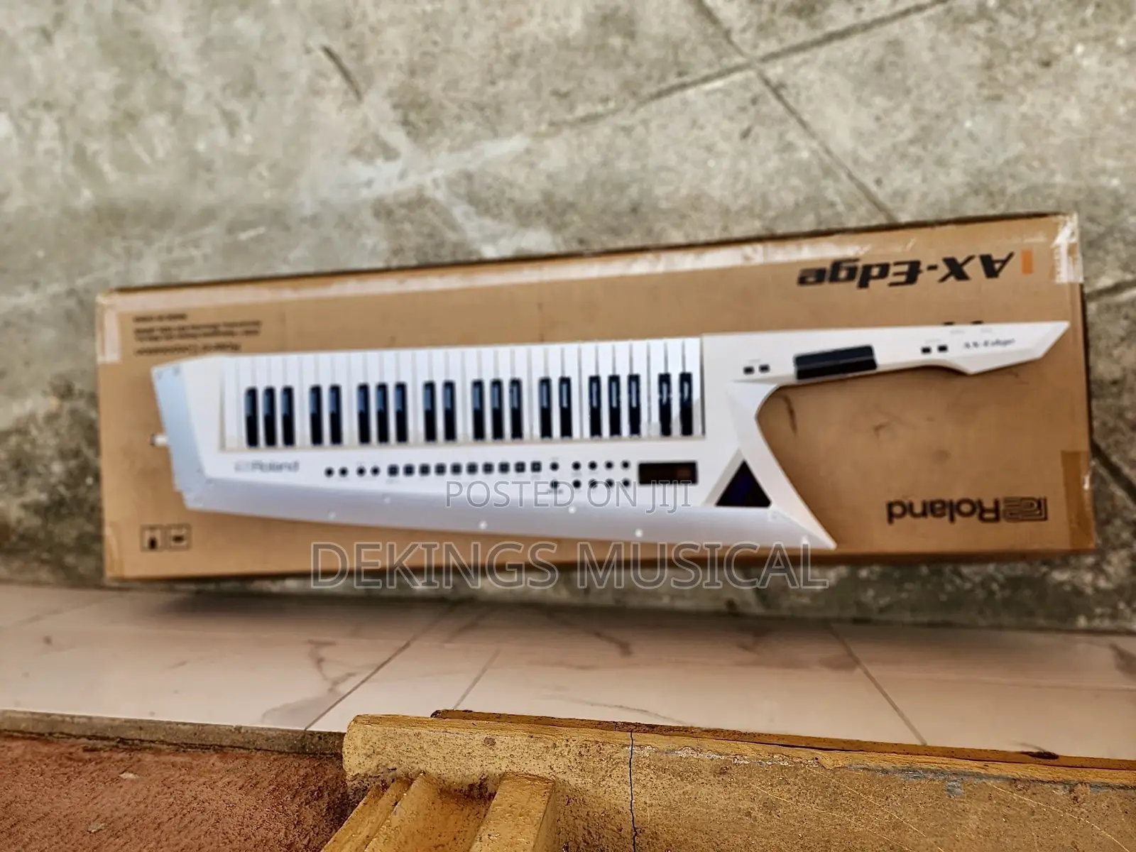Roland Ax-Edge Keytar