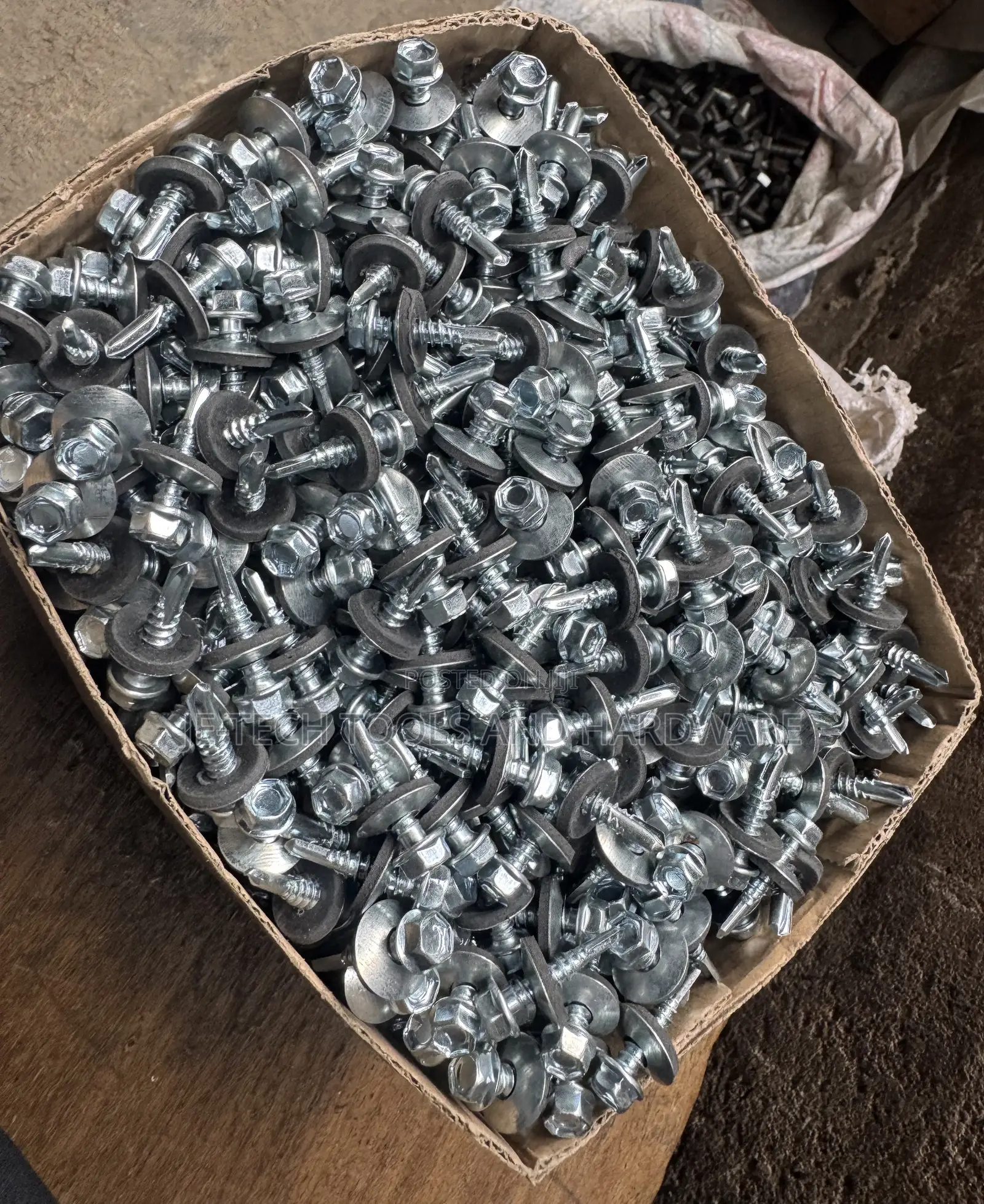 Hex Washer Head Self-drilling Screws 1000pcs