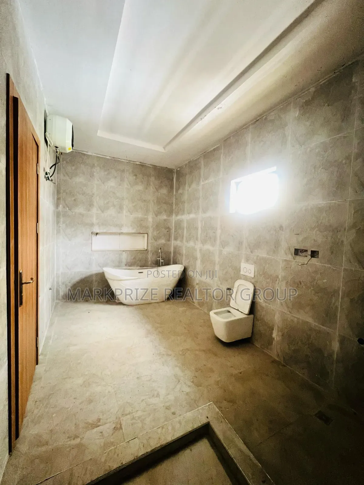 5bdrm Duplex in Opebi Ikeja Lagos for sale