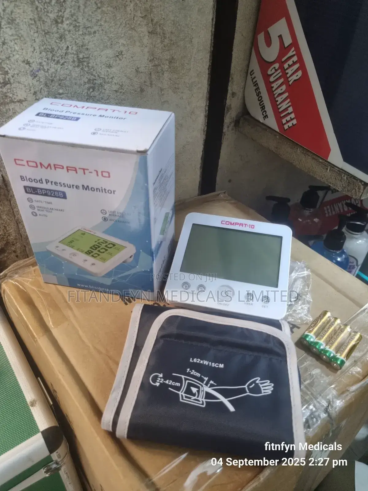 Blood Pressure Monitor Compact 10