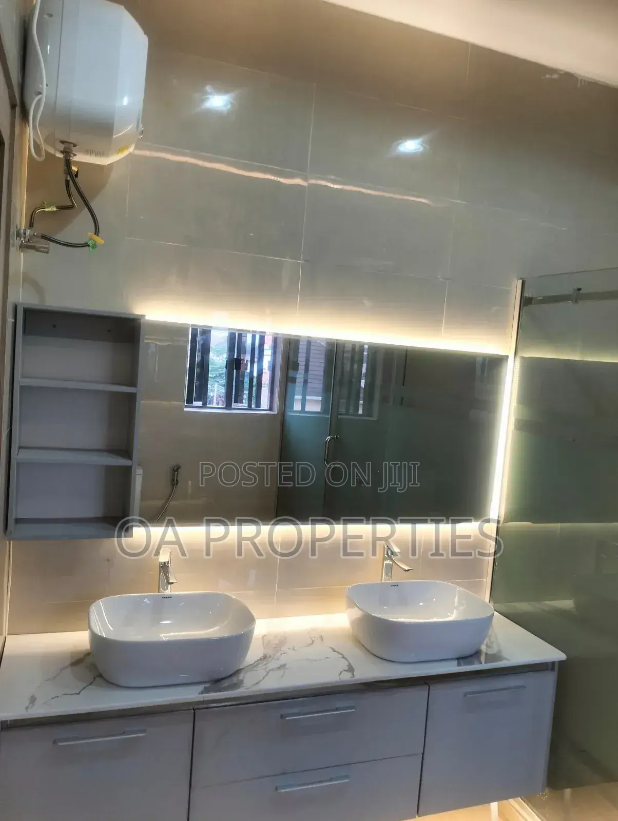 4bdrm Duplex in Carlton Gate Estate for sale