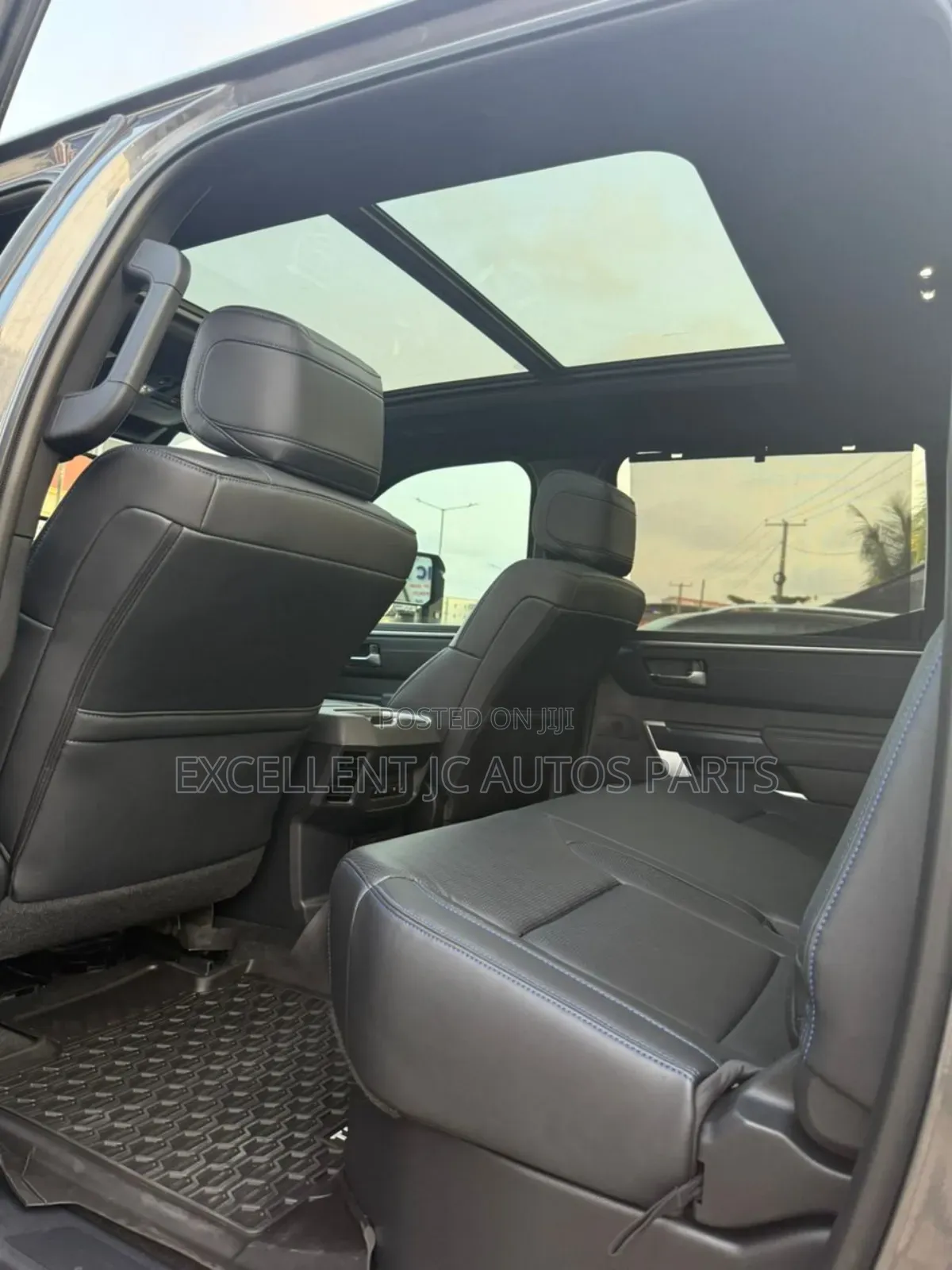 New Toyota Tundra Platinum CrewMax 6.5' Bed 2023 Gray