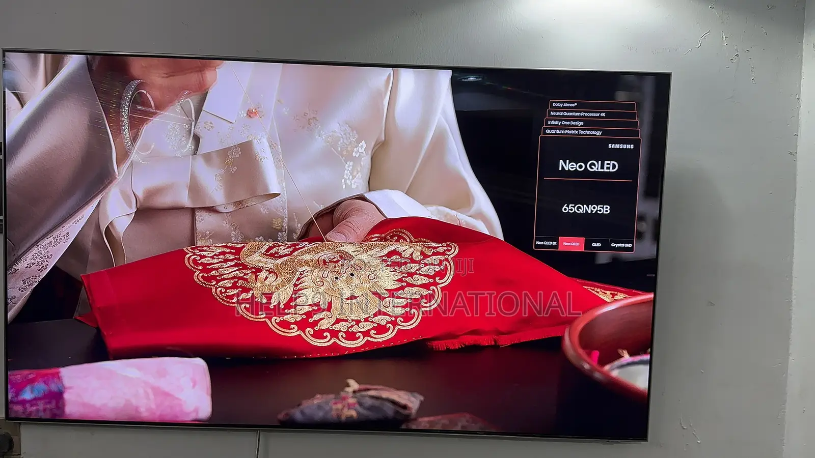 Samsung 65” Neo Qled Qn95b Series Mini Led Quantum HDR 32x