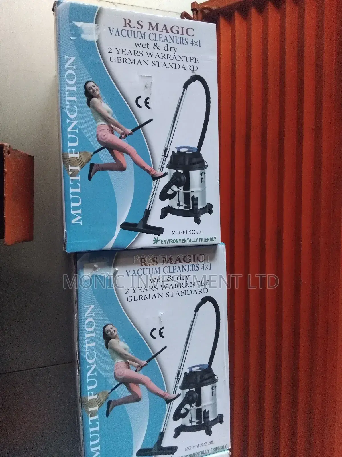 Rock Strong Vacuum Cleaner