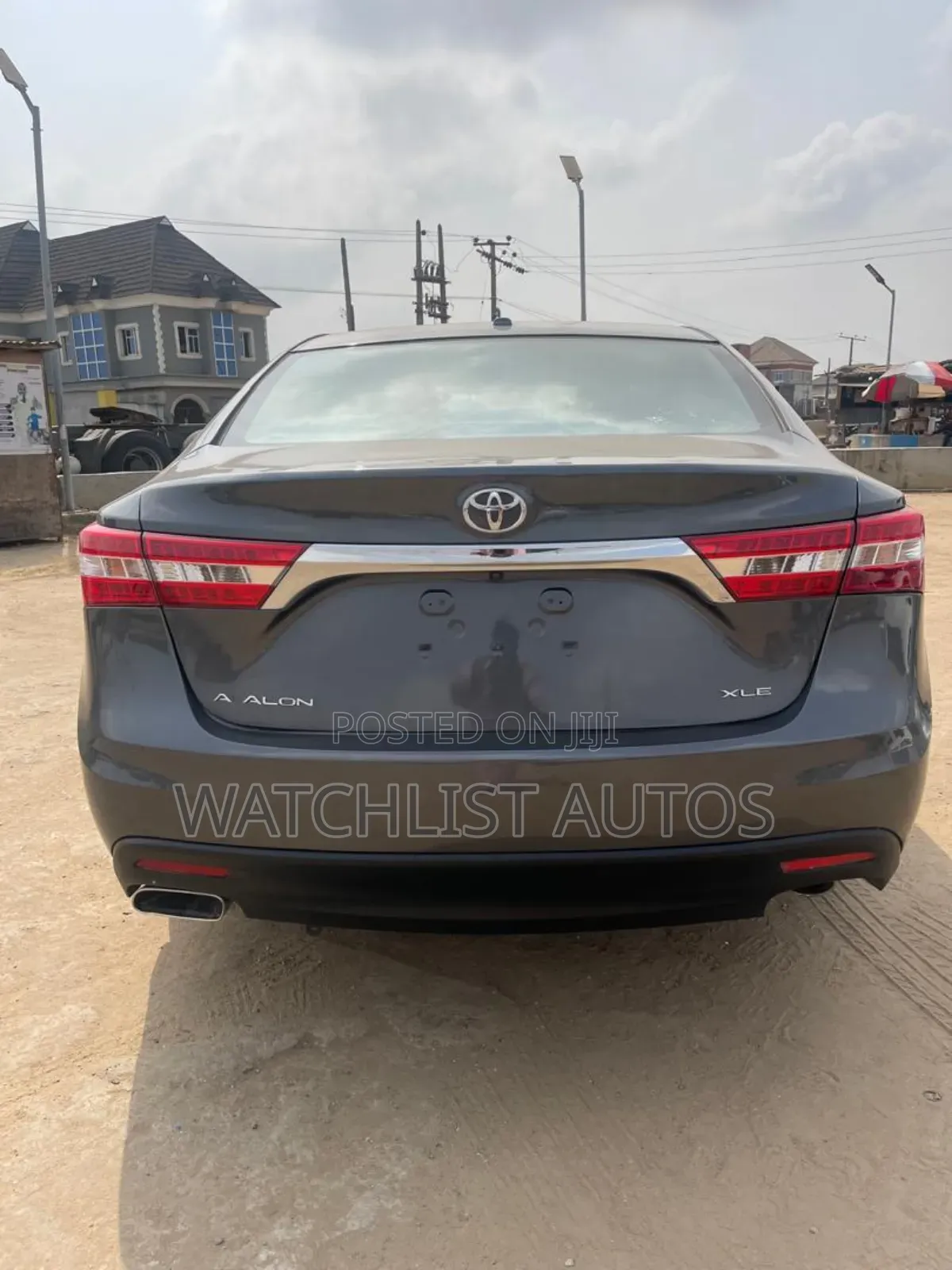 Toyota Avalon XLE 4dr Sedan (3.5L 6cyl 6A) 2014 Gray