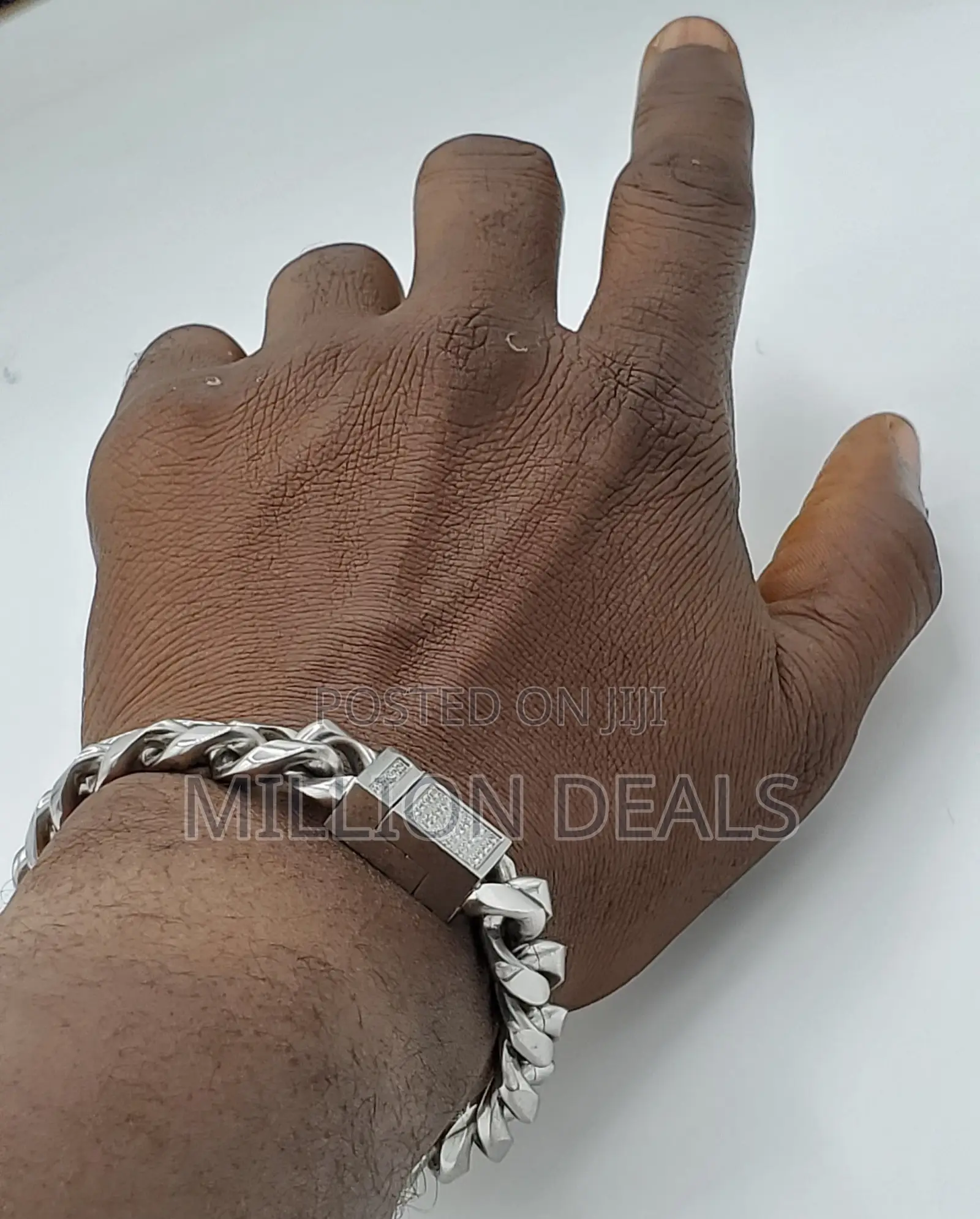 Unique Classic Ski Men's Link Bracelet Silver Iced