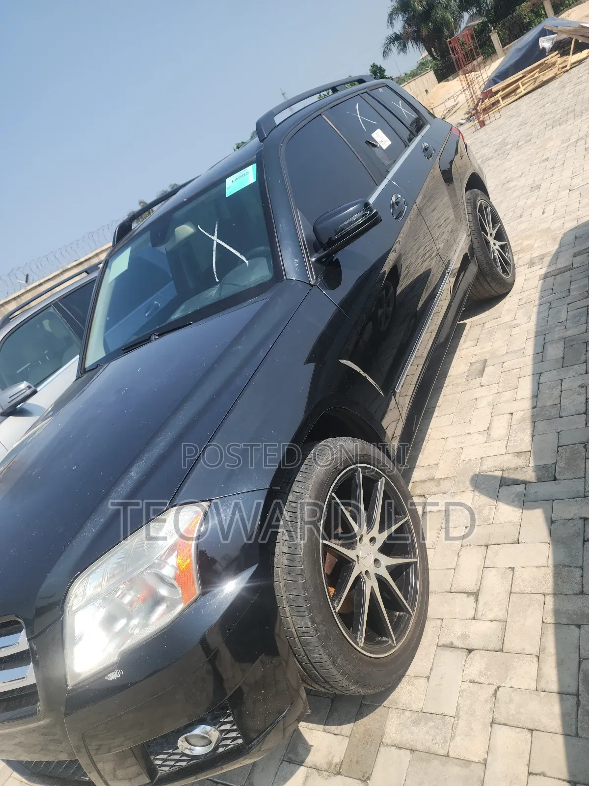Mercedes-Benz GLK-Class 350 2011 Black