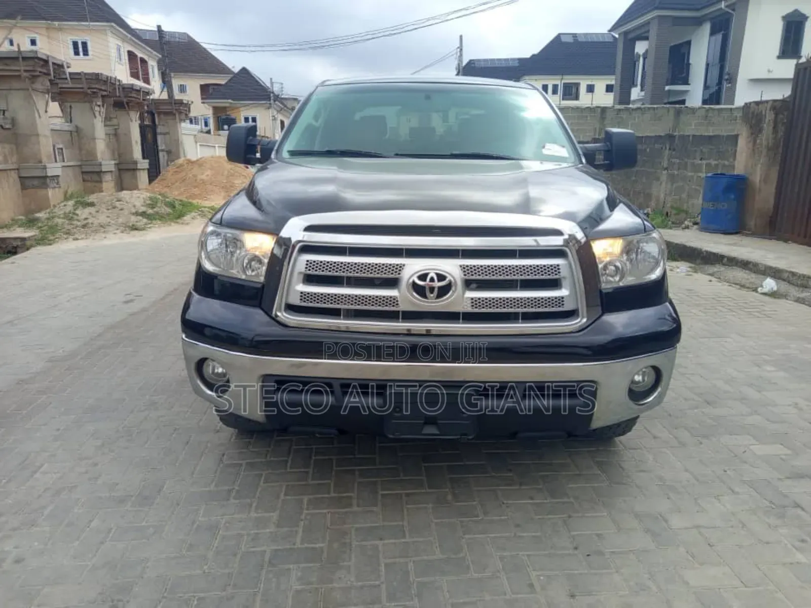 Toyota Tundra CrewMax 4x4 Limited 2012 Blue