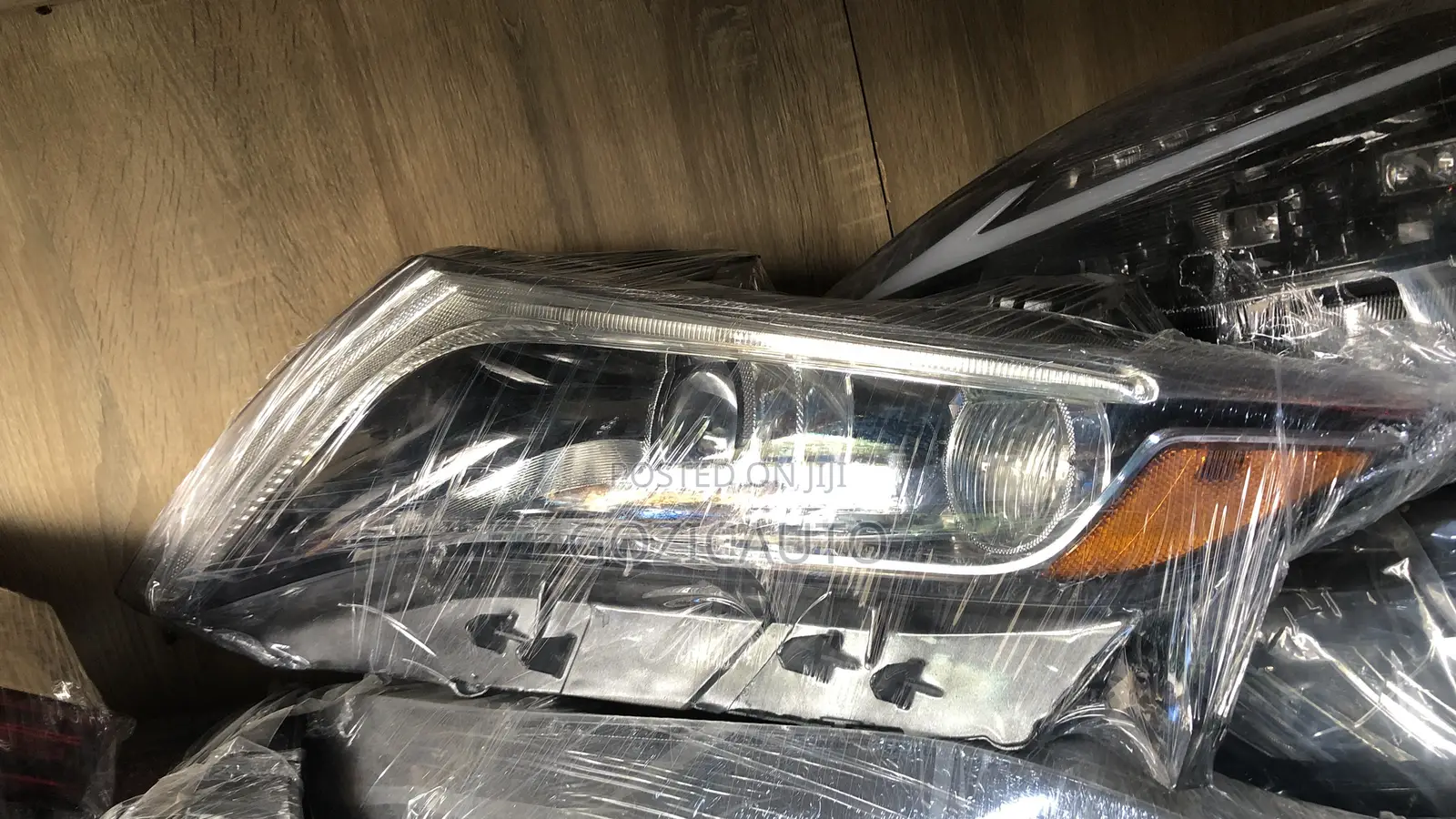 Replacement for Headlights Toyota Venza 2015 2016 Available
