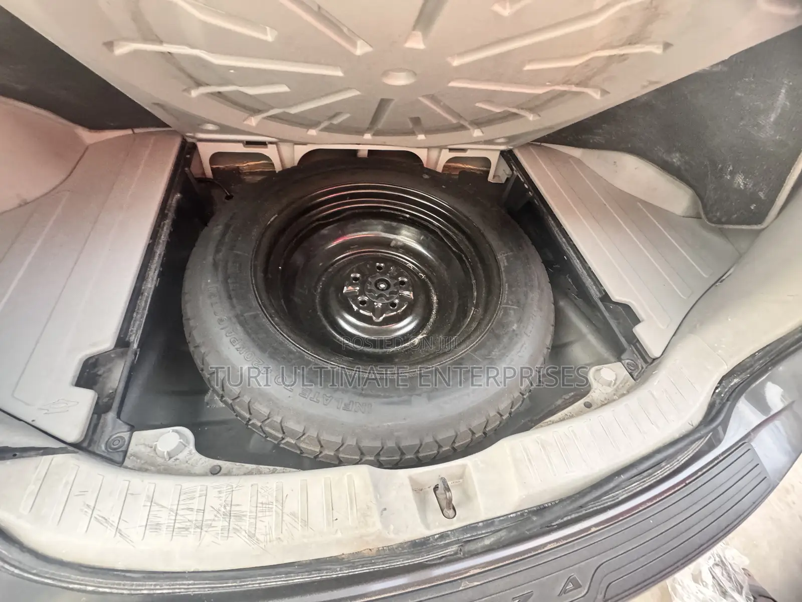 Toyota Venza V6 AWD 2012 Gray