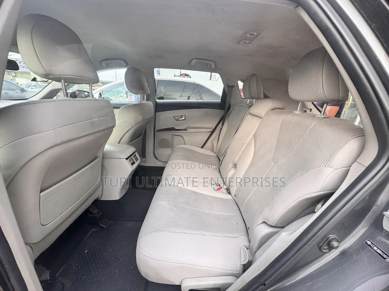 Toyota Venza V6 AWD 2012 Gray