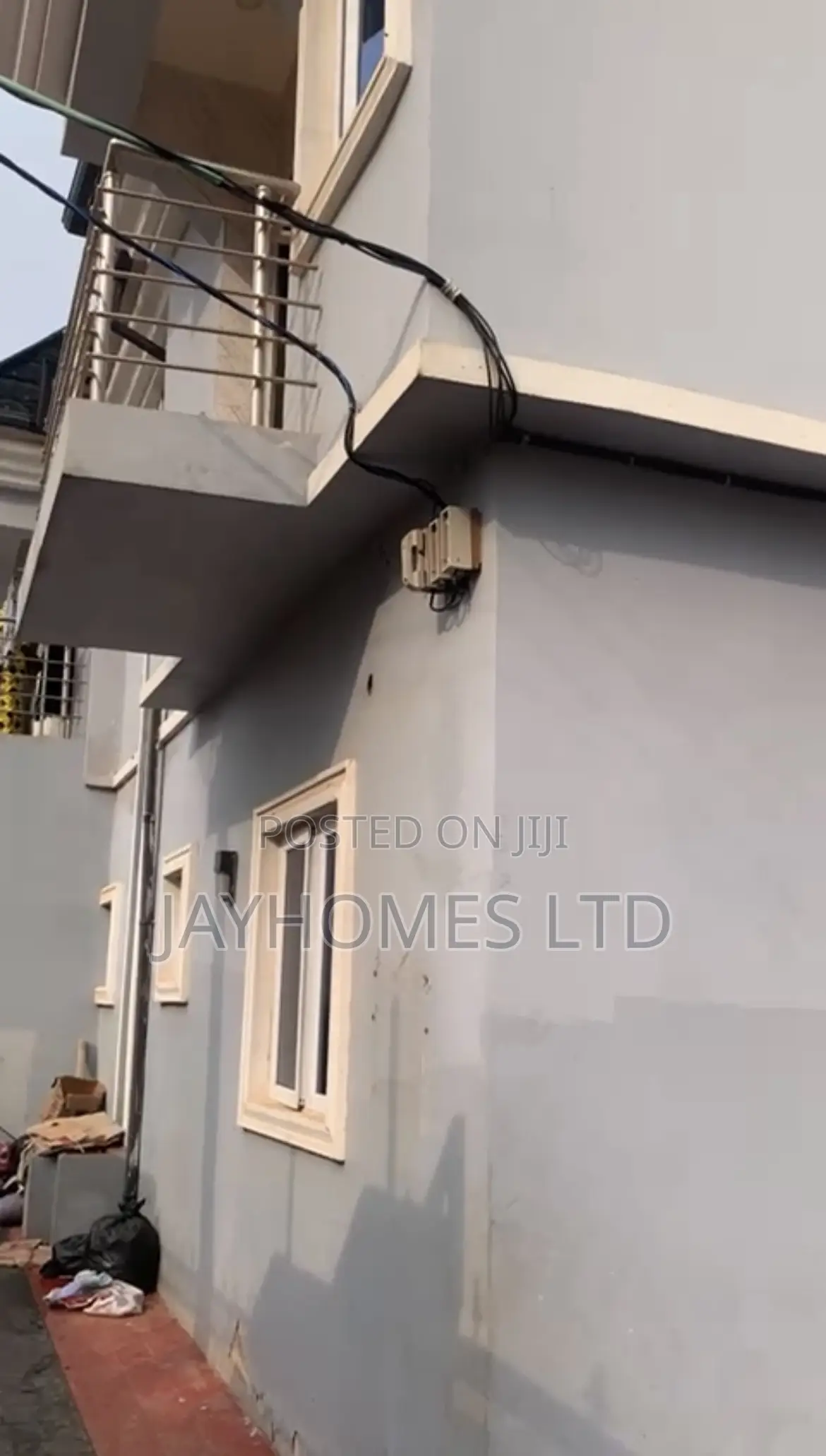 2bdrm Block of Flats in Back Of Hampton, Oshimili South for sale