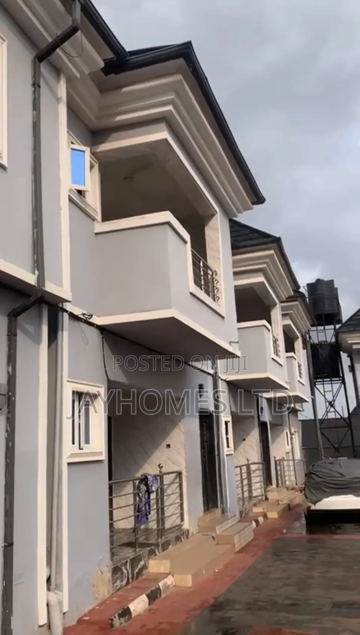 2bdrm Block of Flats in Back Of Hampton, Oshimili South for sale