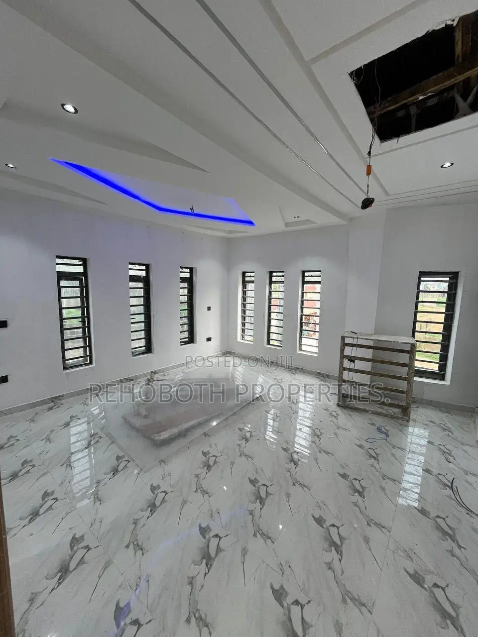 4bdrm Duplex in Adeoje Estate, Ibadan for sale