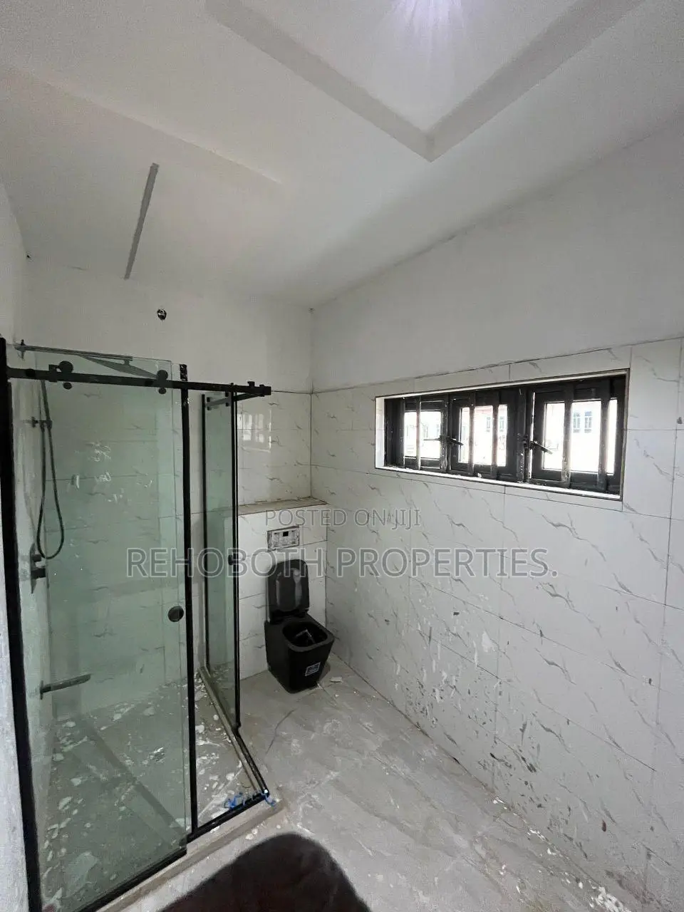 4bdrm Duplex in Adeoje Estate, Ibadan for sale