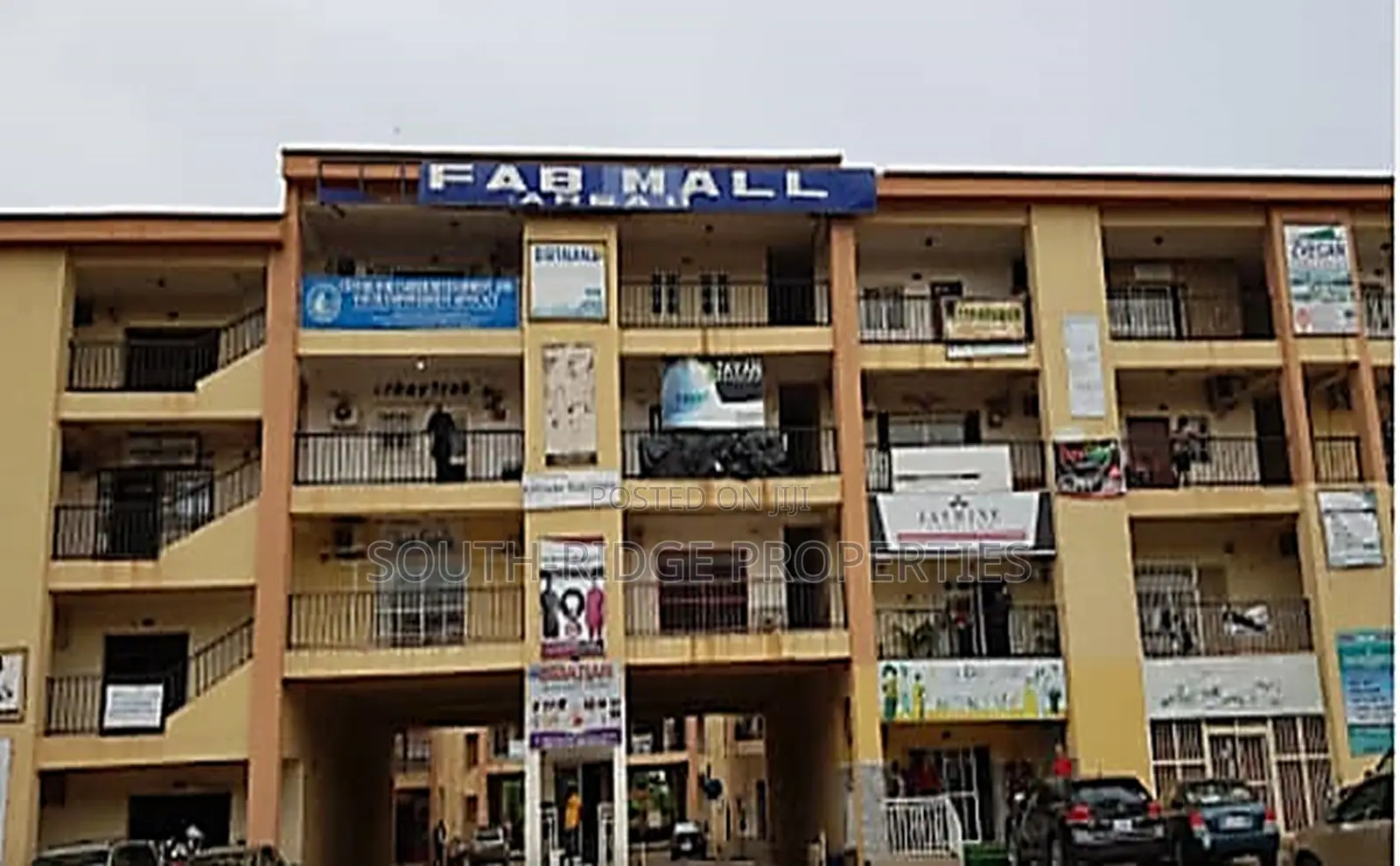 25 SQM en-Suite Shop at Area 11