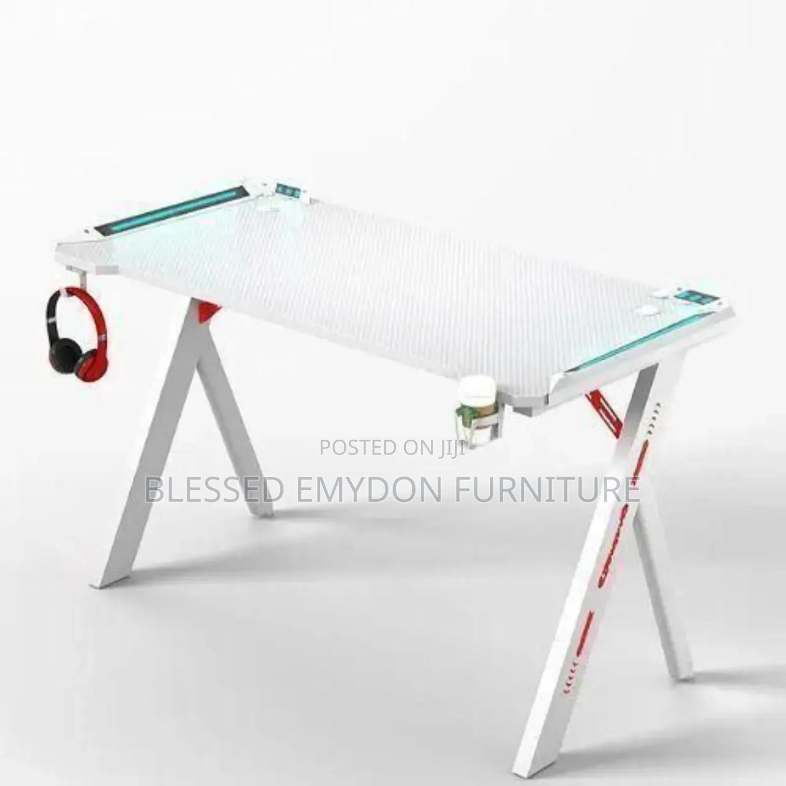 Modern Y Leg Shaped RGB Led Lights Gaming Table 1.2metre