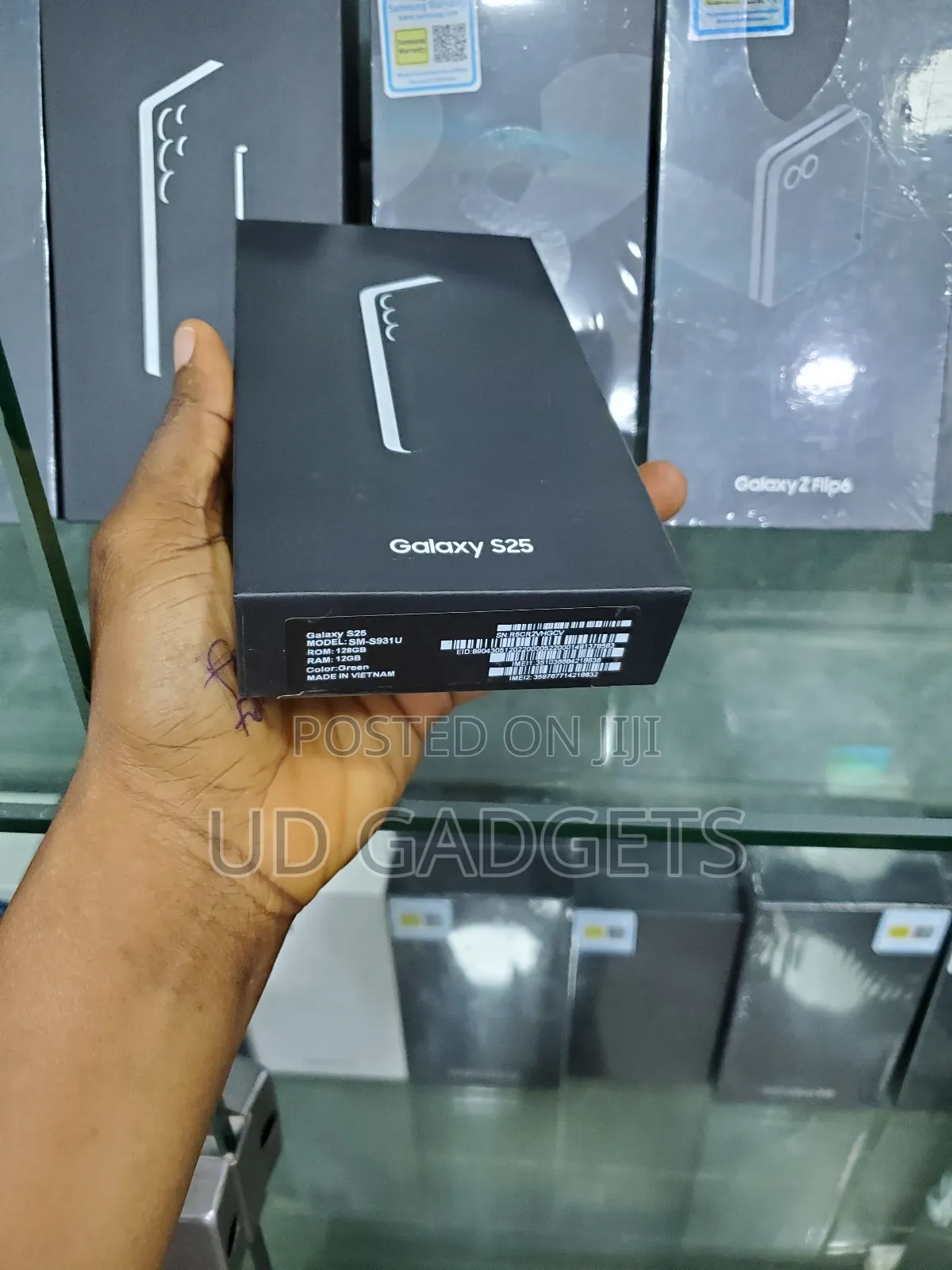New Samsung Galaxy S25 128 GB Green