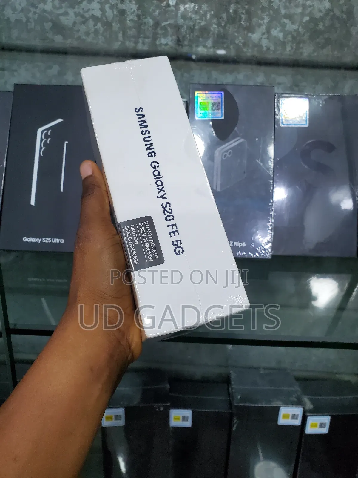 New Samsung Galaxy S20 FE 128 GB Purple