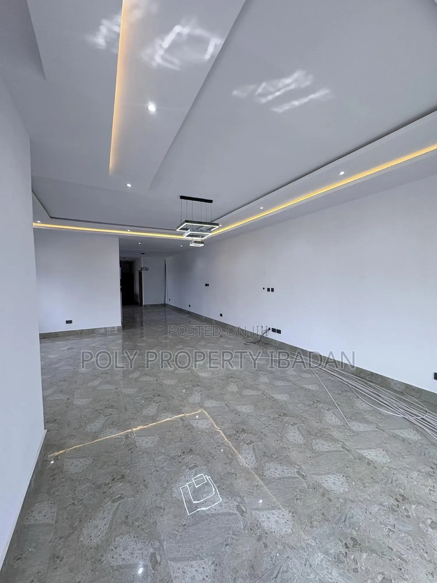 4bdrm Duplex in Legacy Estate,, Ibadan for sale