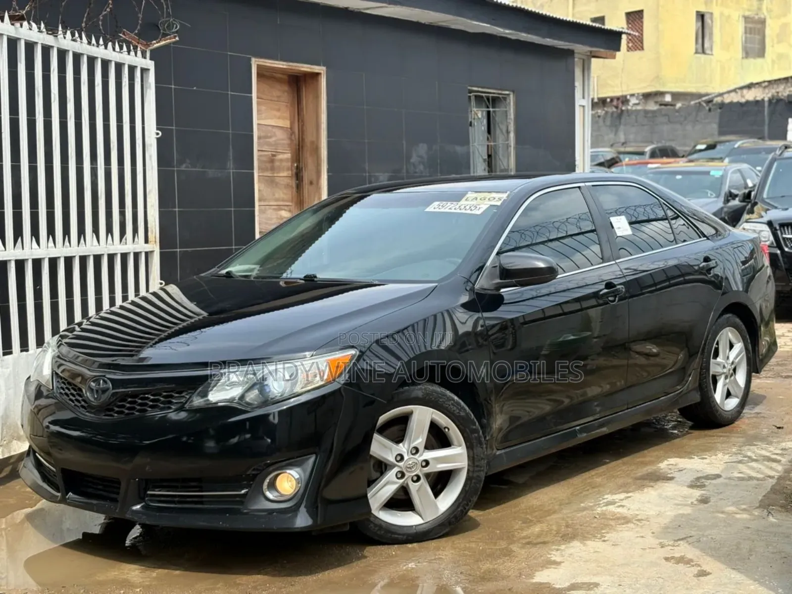 Toyota Camry SE 4dr Sedan (2.5L 4cyl 6A) 2012 Black