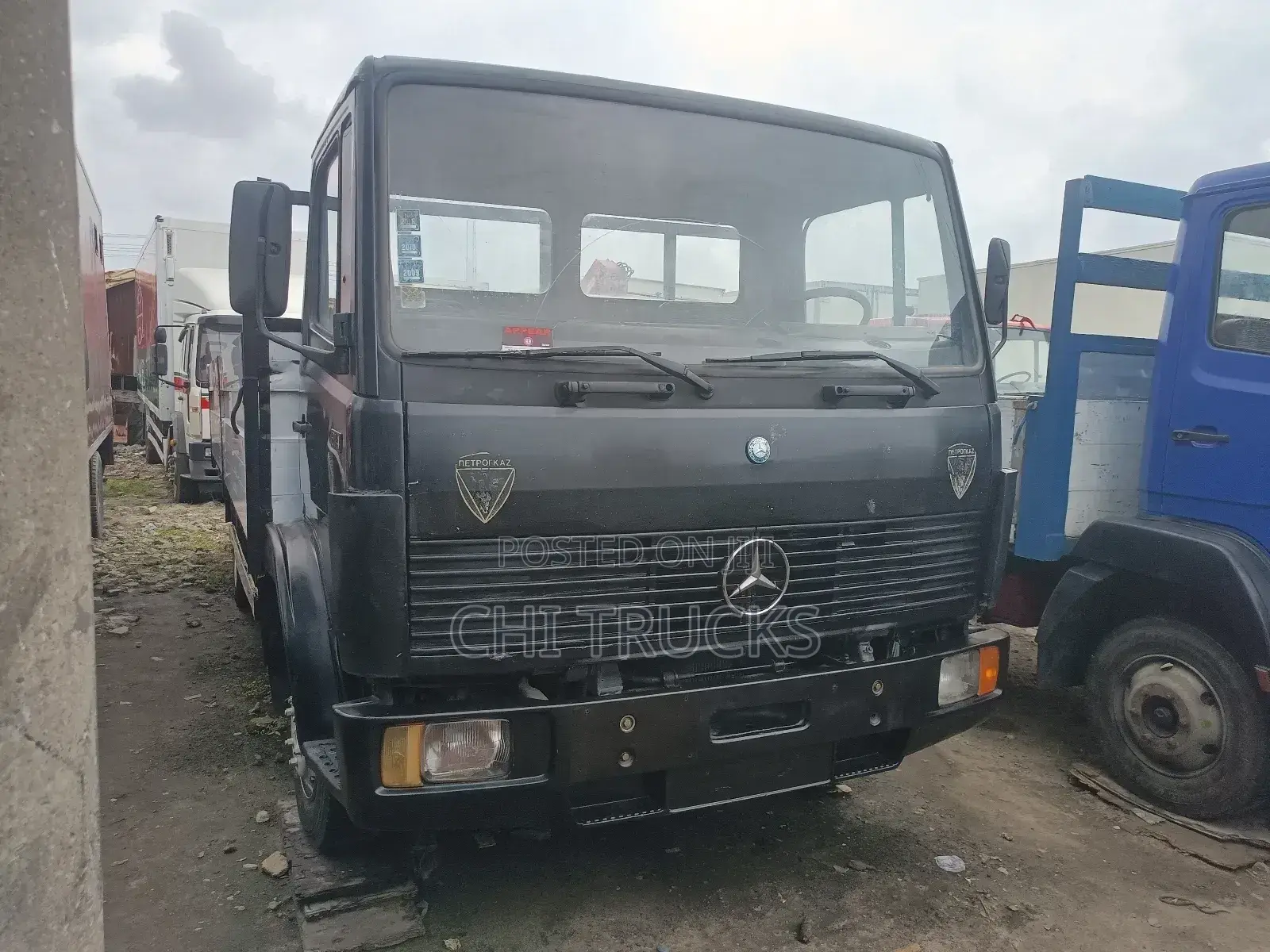 Mercedes Benz 814 Truck 20 Feet Long Direct German