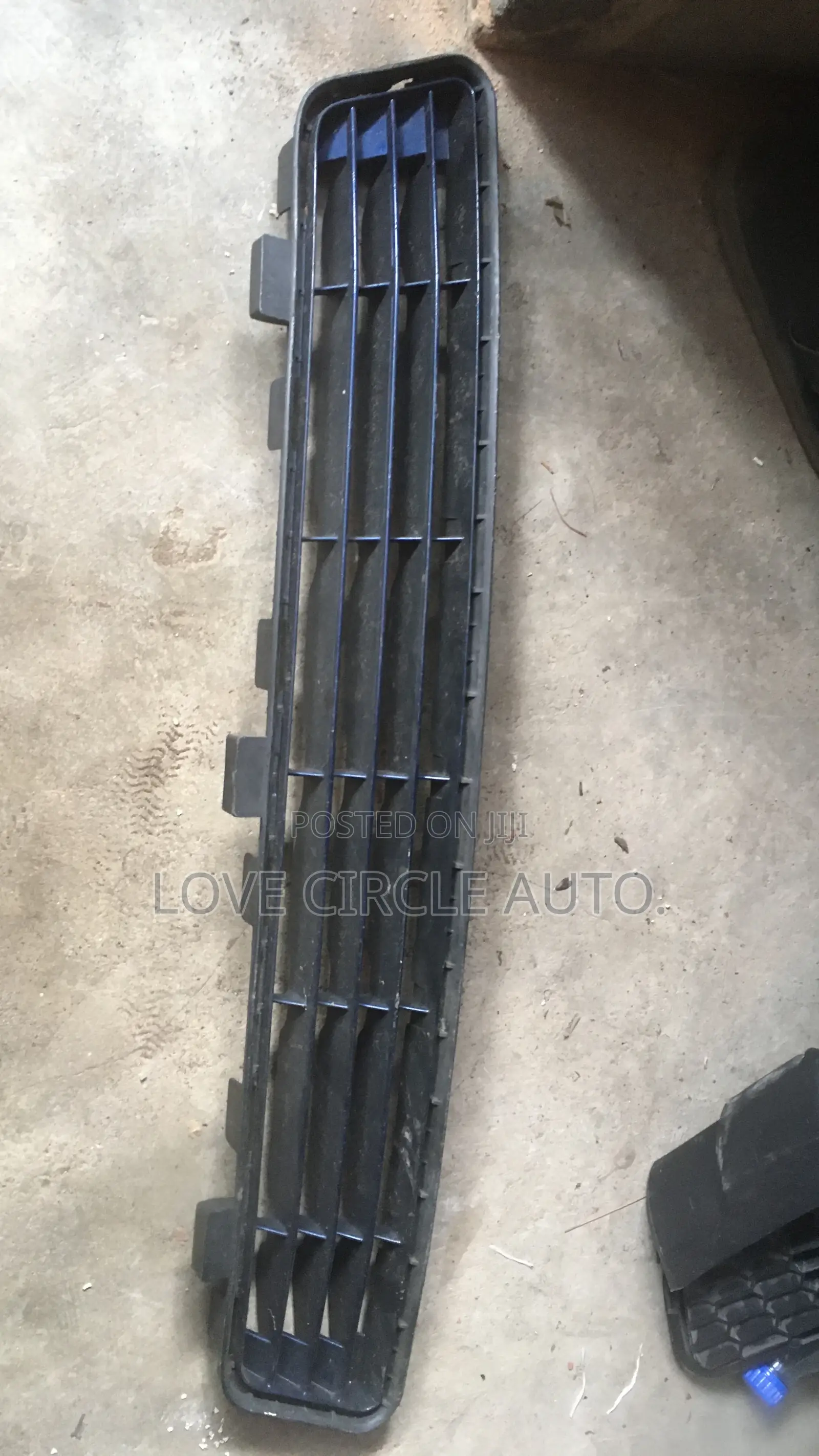 Down Grill Camry 2010