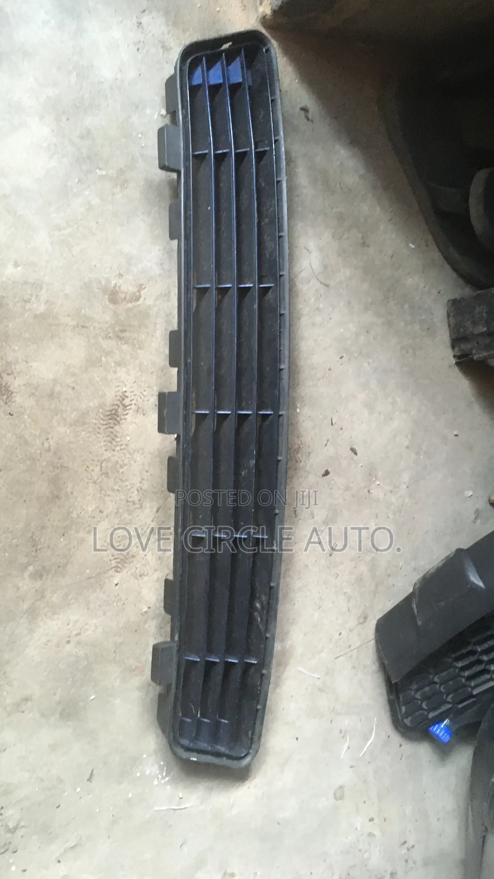 Down Grill Camry 2010