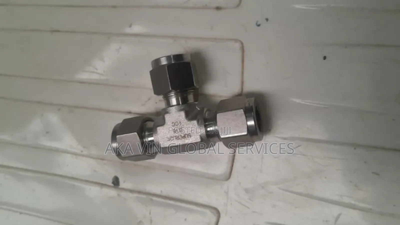 Swagelok Tube Fitting, Union Tee, 1/2 In. Tube Od